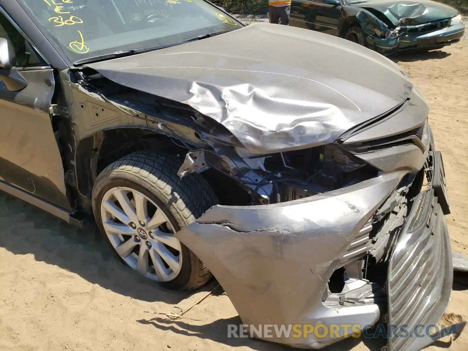 9 Photograph of a damaged car 4T1B11HK8KU852993 TOYOTA CAMRY 2019