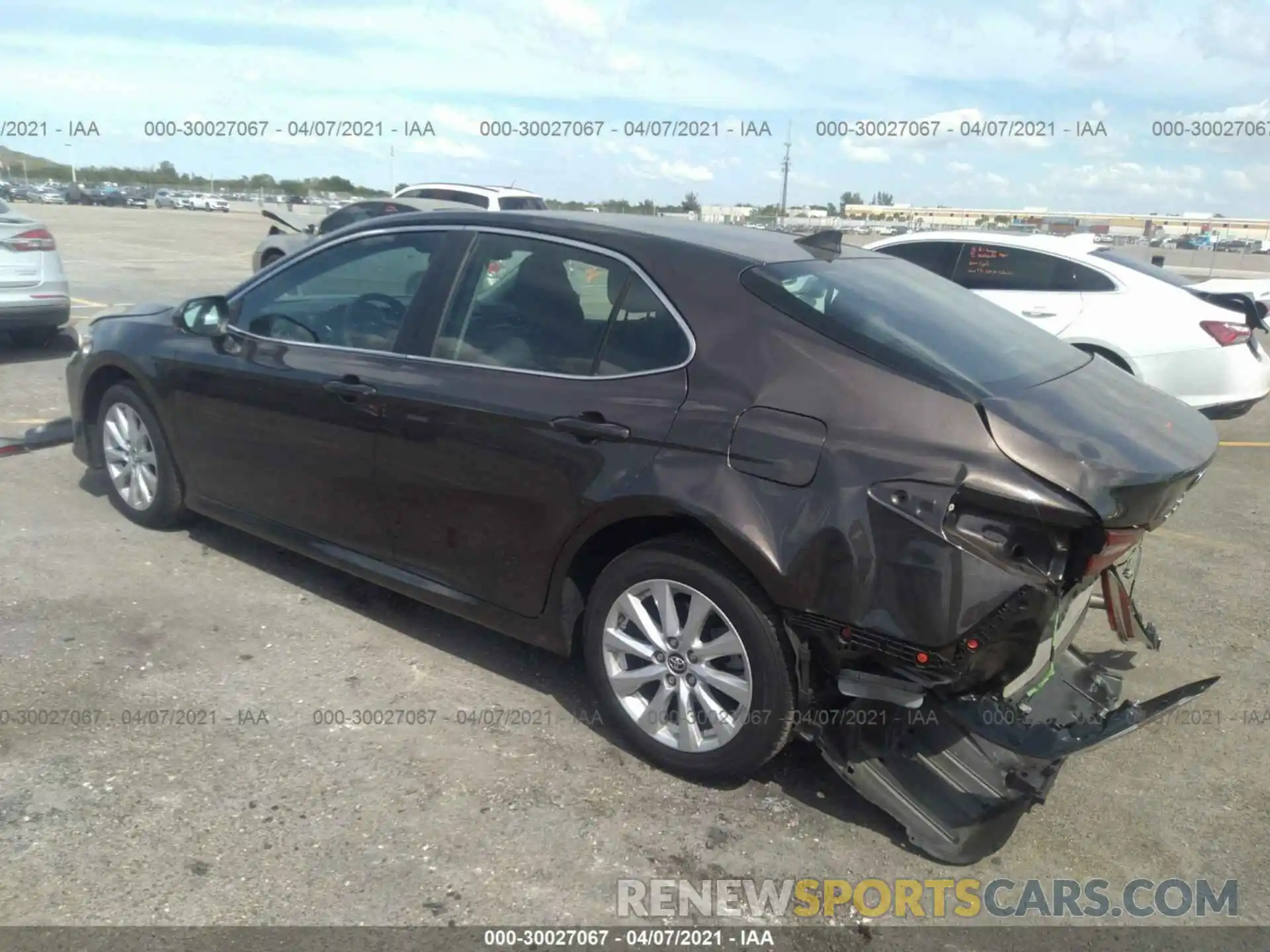 3 Photograph of a damaged car 4T1B11HK8KU853349 TOYOTA CAMRY 2019