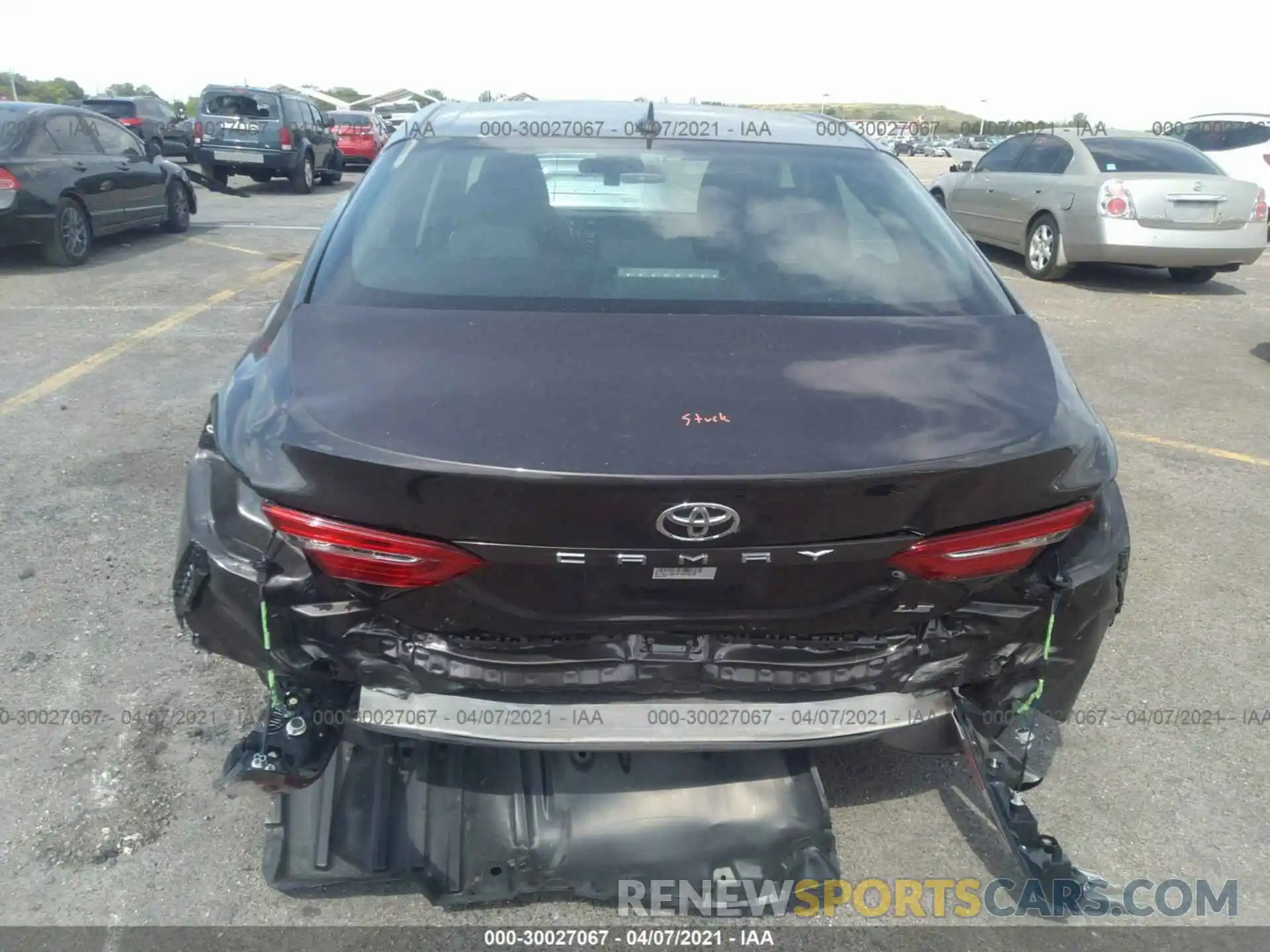 6 Photograph of a damaged car 4T1B11HK8KU853349 TOYOTA CAMRY 2019