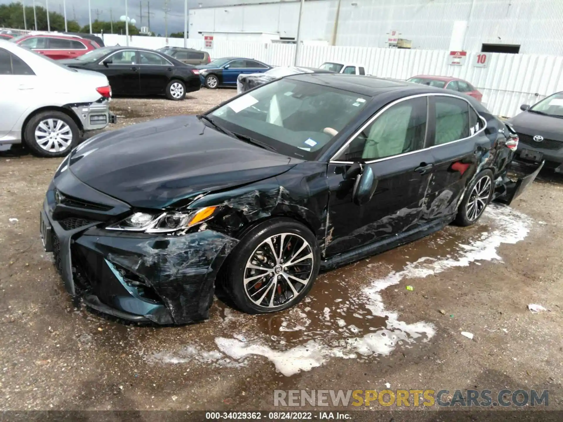 2 Photograph of a damaged car 4T1B11HK8KU854386 TOYOTA CAMRY 2019