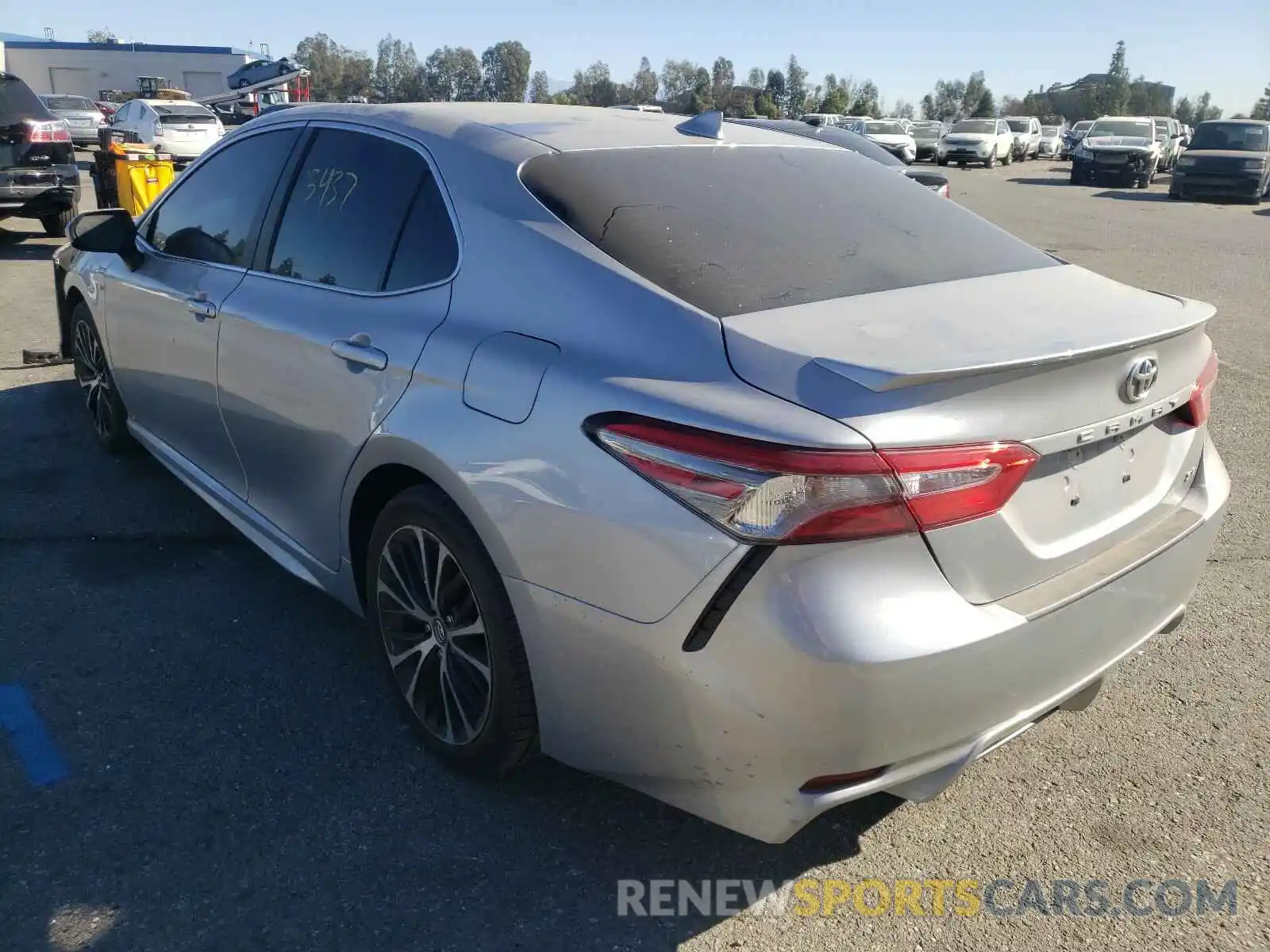 3 Photograph of a damaged car 4T1B11HK8KU856591 TOYOTA CAMRY 2019