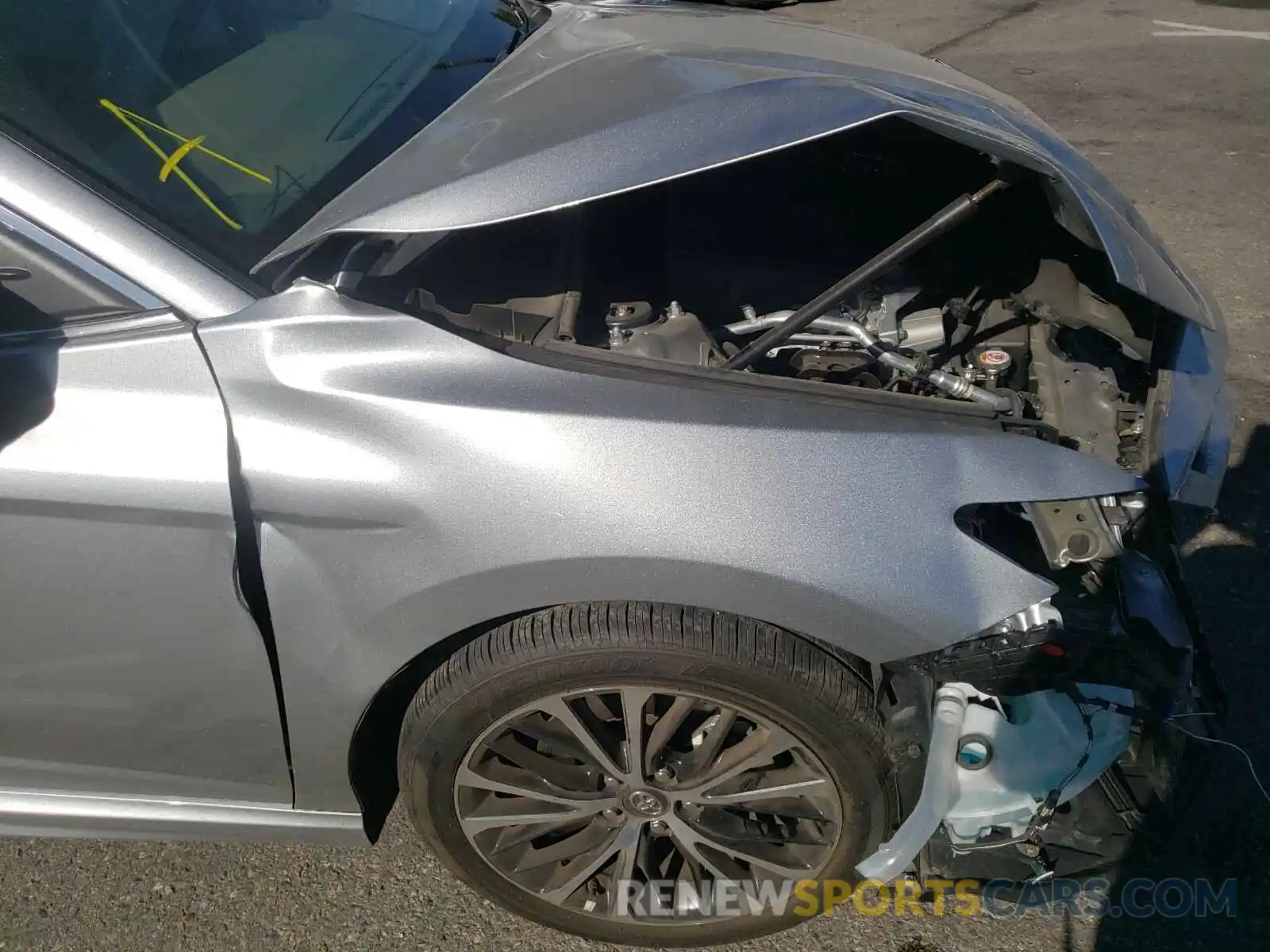 9 Photograph of a damaged car 4T1B11HK8KU856591 TOYOTA CAMRY 2019