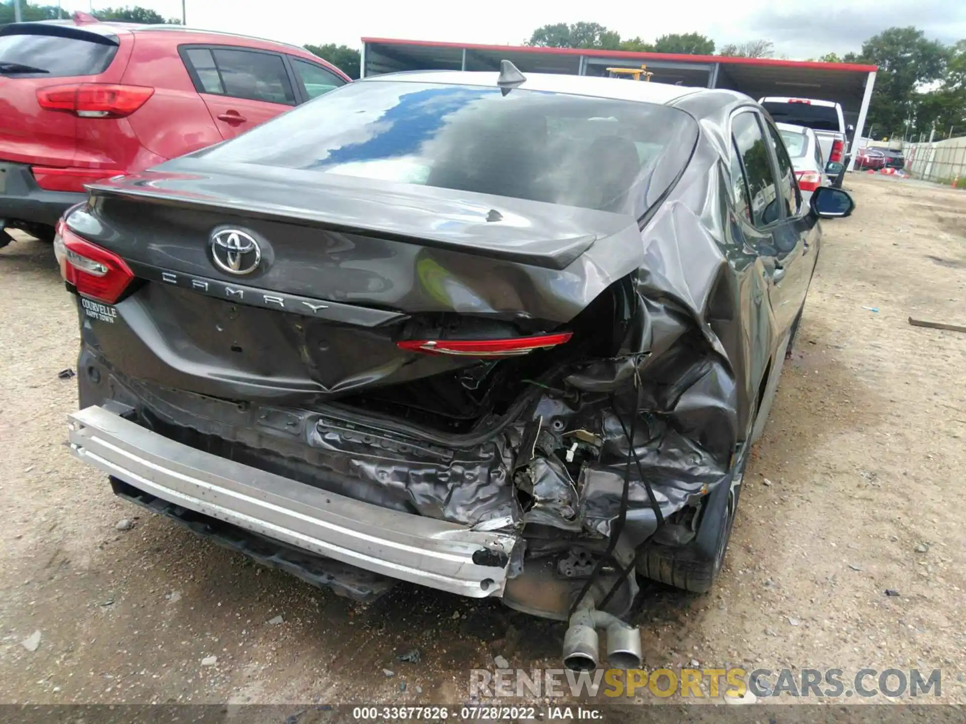 6 Photograph of a damaged car 4T1B11HK9KU160242 TOYOTA CAMRY 2019