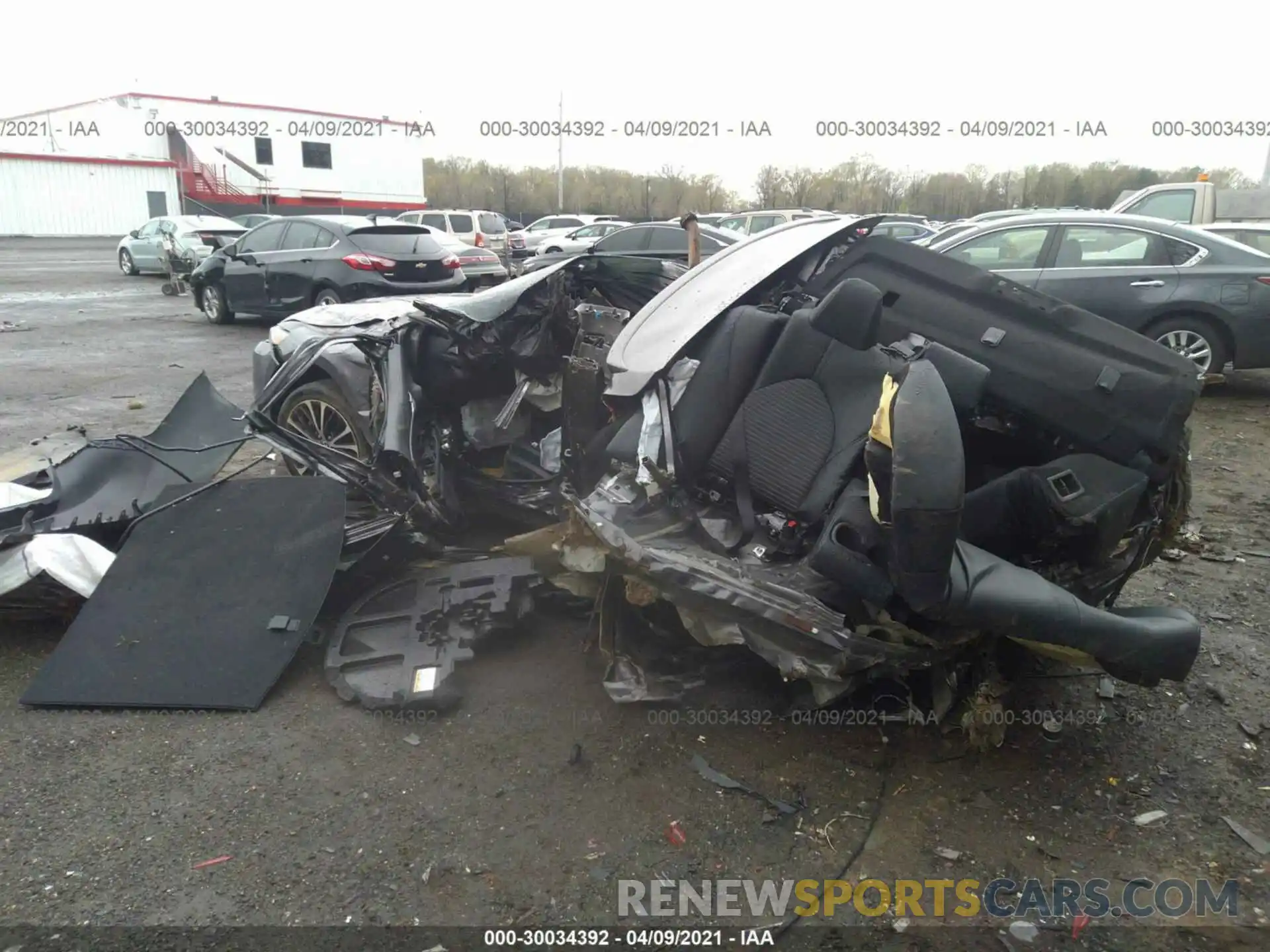 3 Photograph of a damaged car 4T1B11HK9KU160340 TOYOTA CAMRY 2019