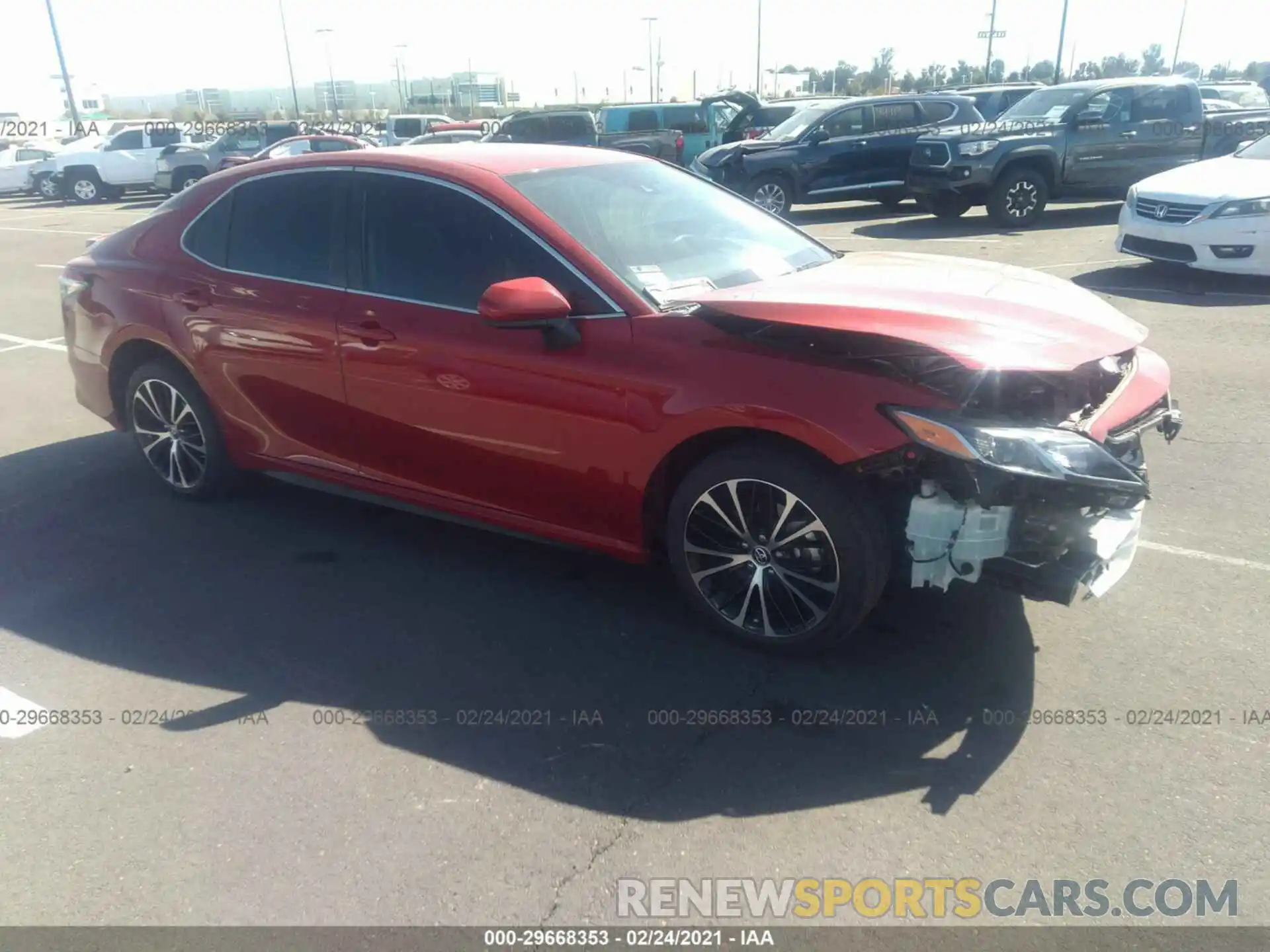 1 Photograph of a damaged car 4T1B11HK9KU162640 TOYOTA CAMRY 2019