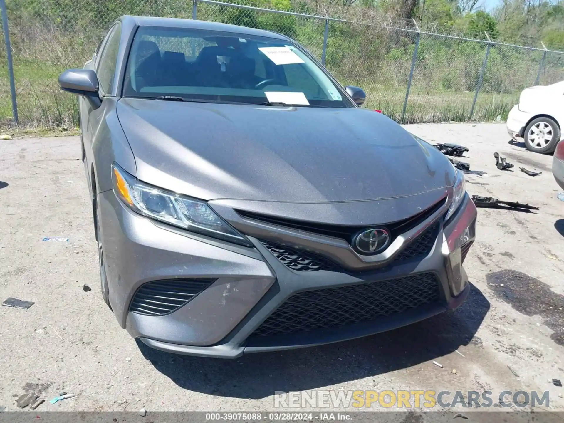 12 Photograph of a damaged car 4T1B11HK9KU163335 TOYOTA CAMRY 2019