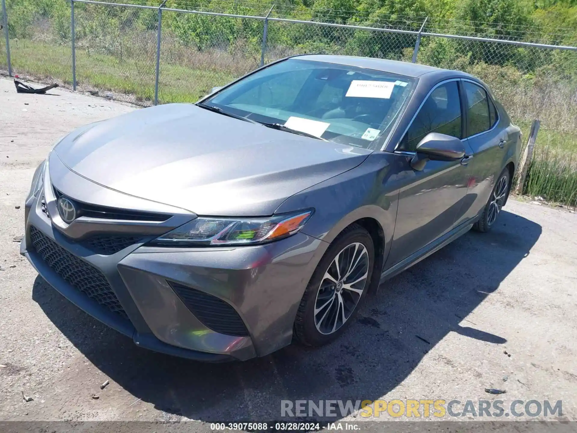 2 Photograph of a damaged car 4T1B11HK9KU163335 TOYOTA CAMRY 2019