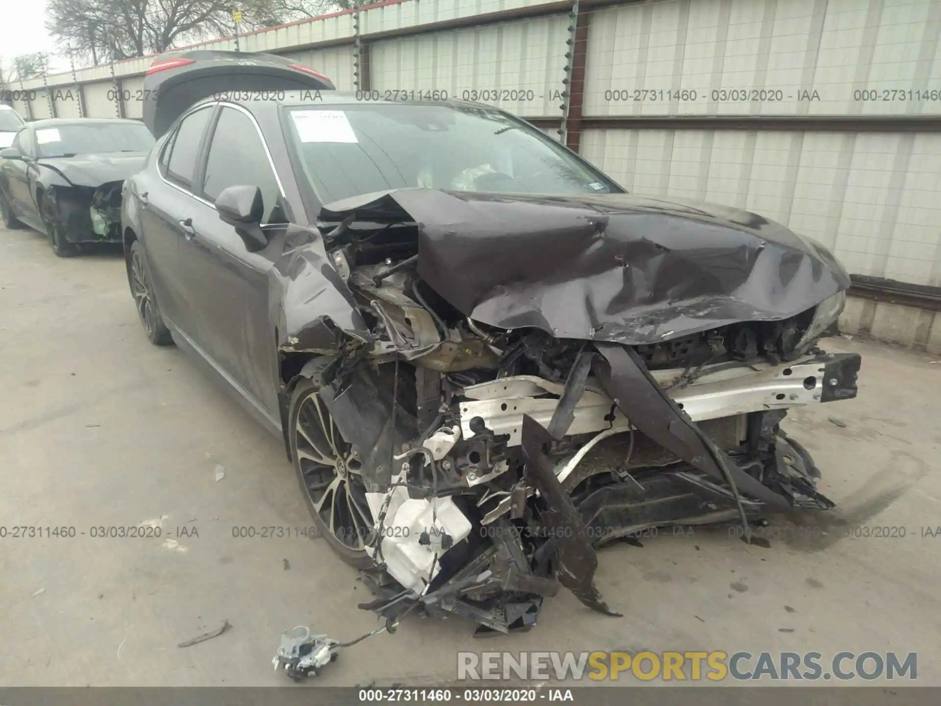 1 Photograph of a damaged car 4T1B11HK9KU163822 TOYOTA CAMRY 2019
