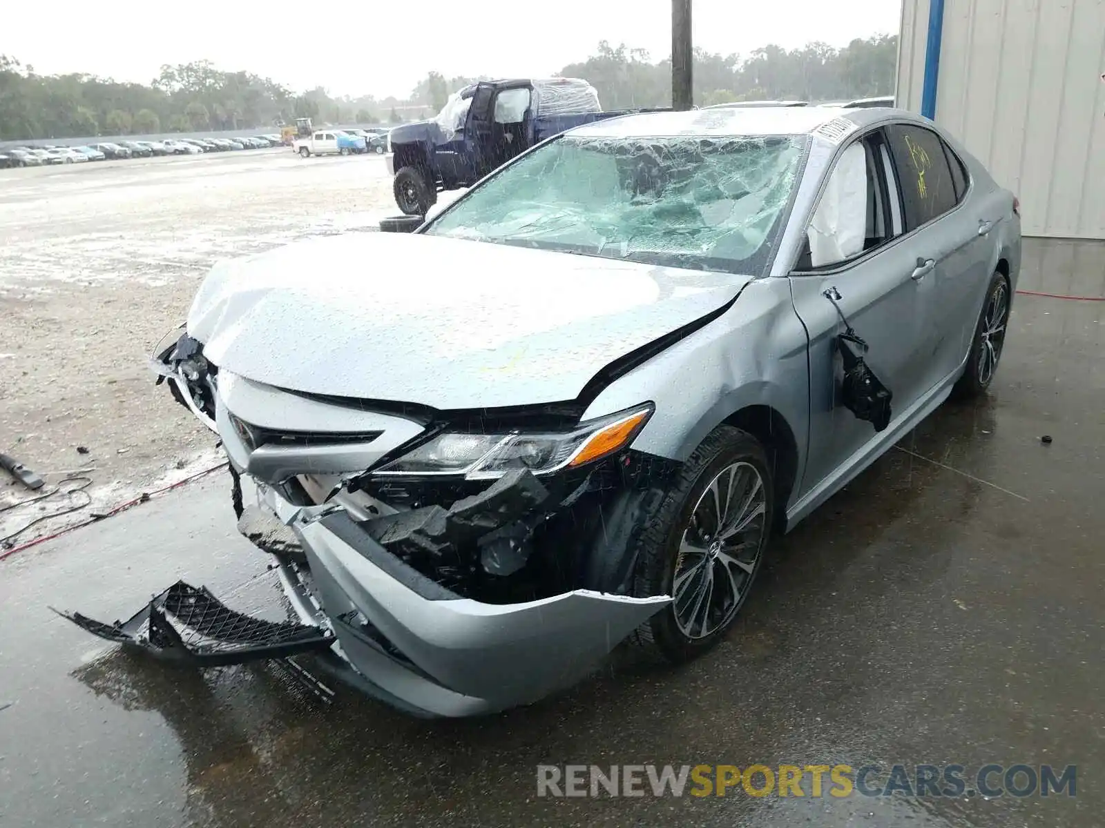 2 Photograph of a damaged car 4T1B11HK9KU166073 TOYOTA CAMRY 2019