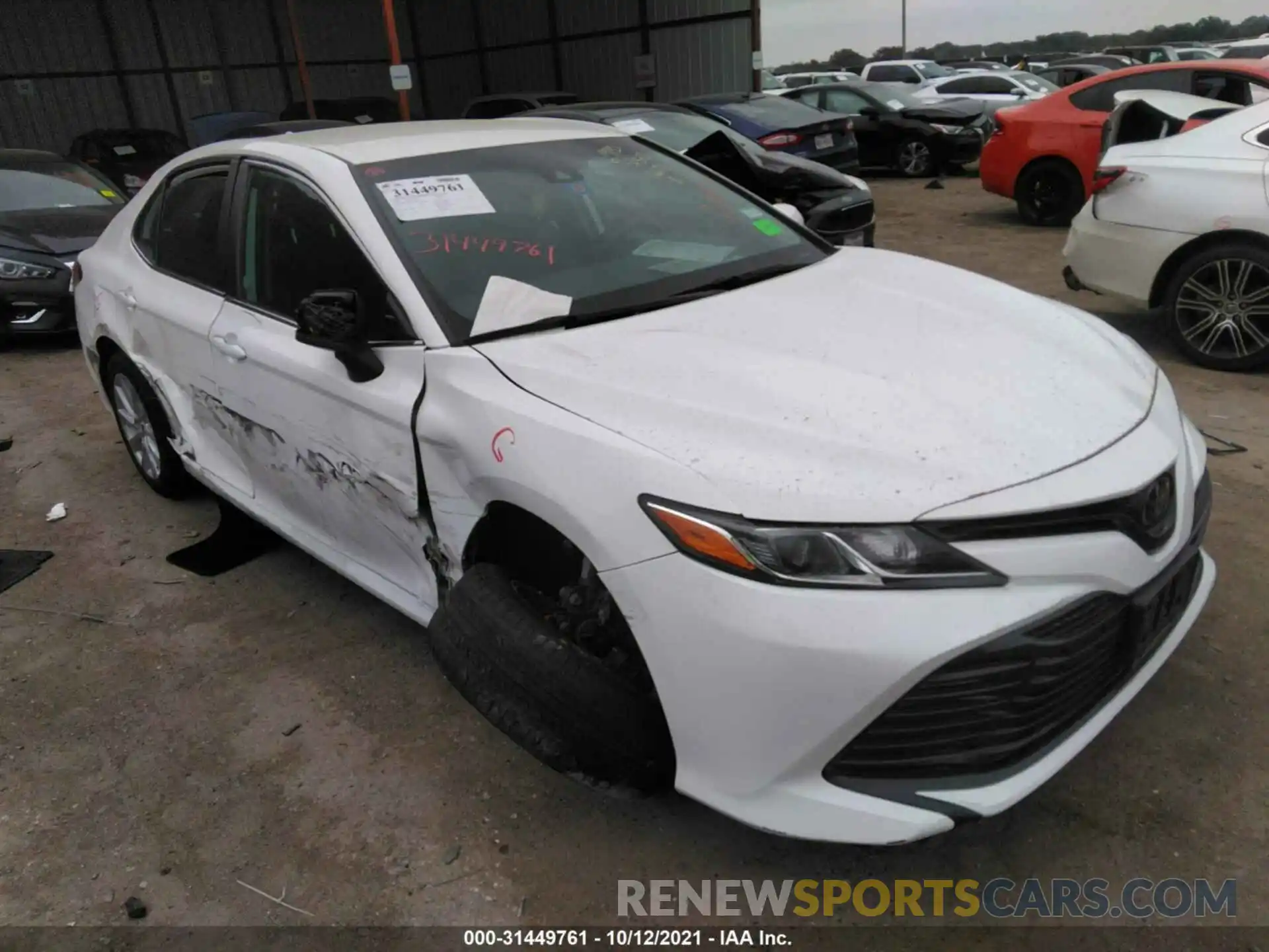 1 Photograph of a damaged car 4T1B11HK9KU166171 TOYOTA CAMRY 2019