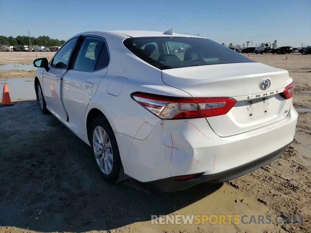 3 Photograph of a damaged car 4T1B11HK9KU166333 TOYOTA CAMRY 2019