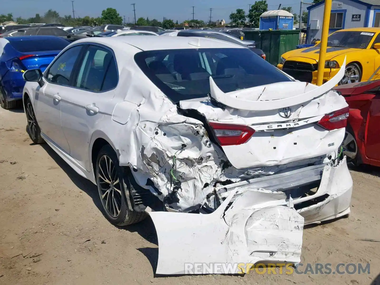 3 Photograph of a damaged car 4T1B11HK9KU166753 TOYOTA CAMRY 2019