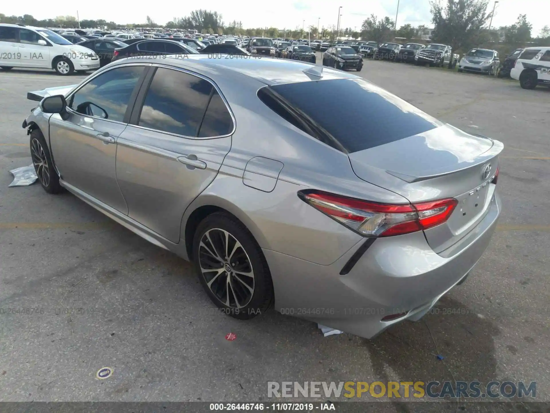 3 Photograph of a damaged car 4T1B11HK9KU166767 TOYOTA CAMRY 2019