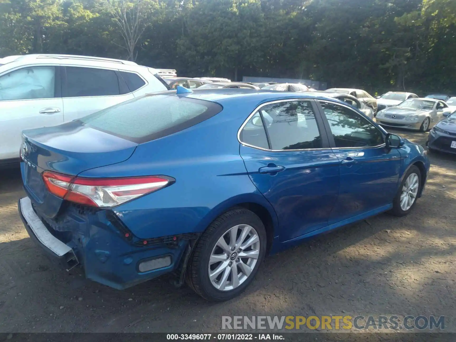 4 Photograph of a damaged car 4T1B11HK9KU166820 TOYOTA CAMRY 2019