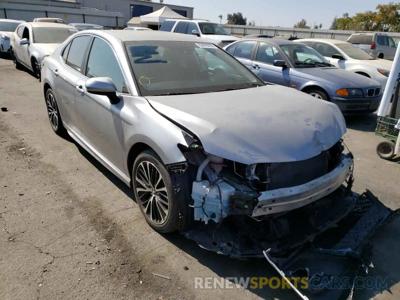 1 Photograph of a damaged car 4T1B11HK9KU168311 TOYOTA CAMRY 2019