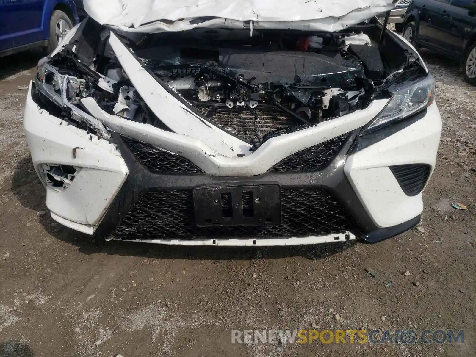 9 Photograph of a damaged car 4T1B11HK9KU168566 TOYOTA CAMRY 2019