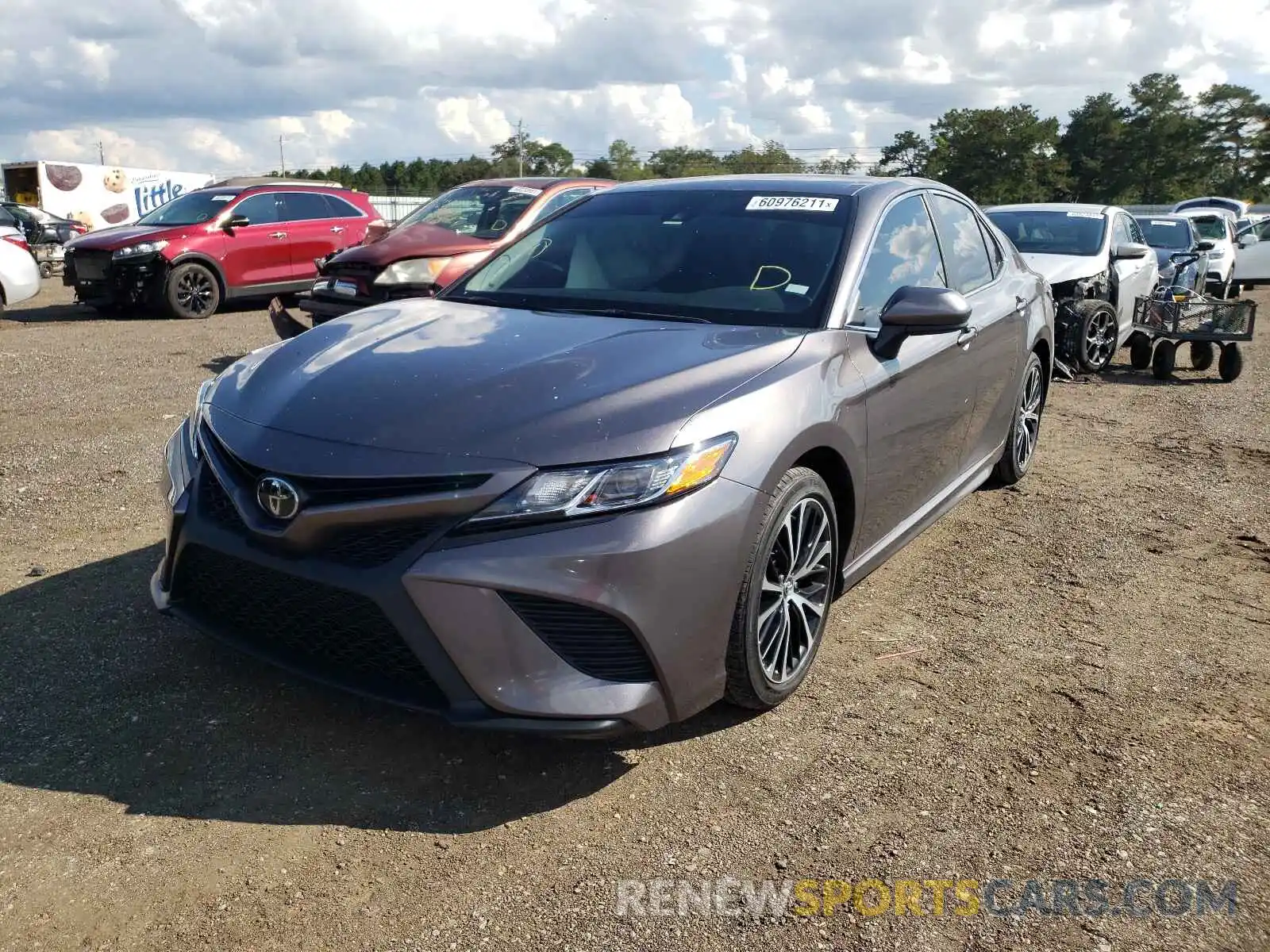 2 Photograph of a damaged car 4T1B11HK9KU168650 TOYOTA CAMRY 2019