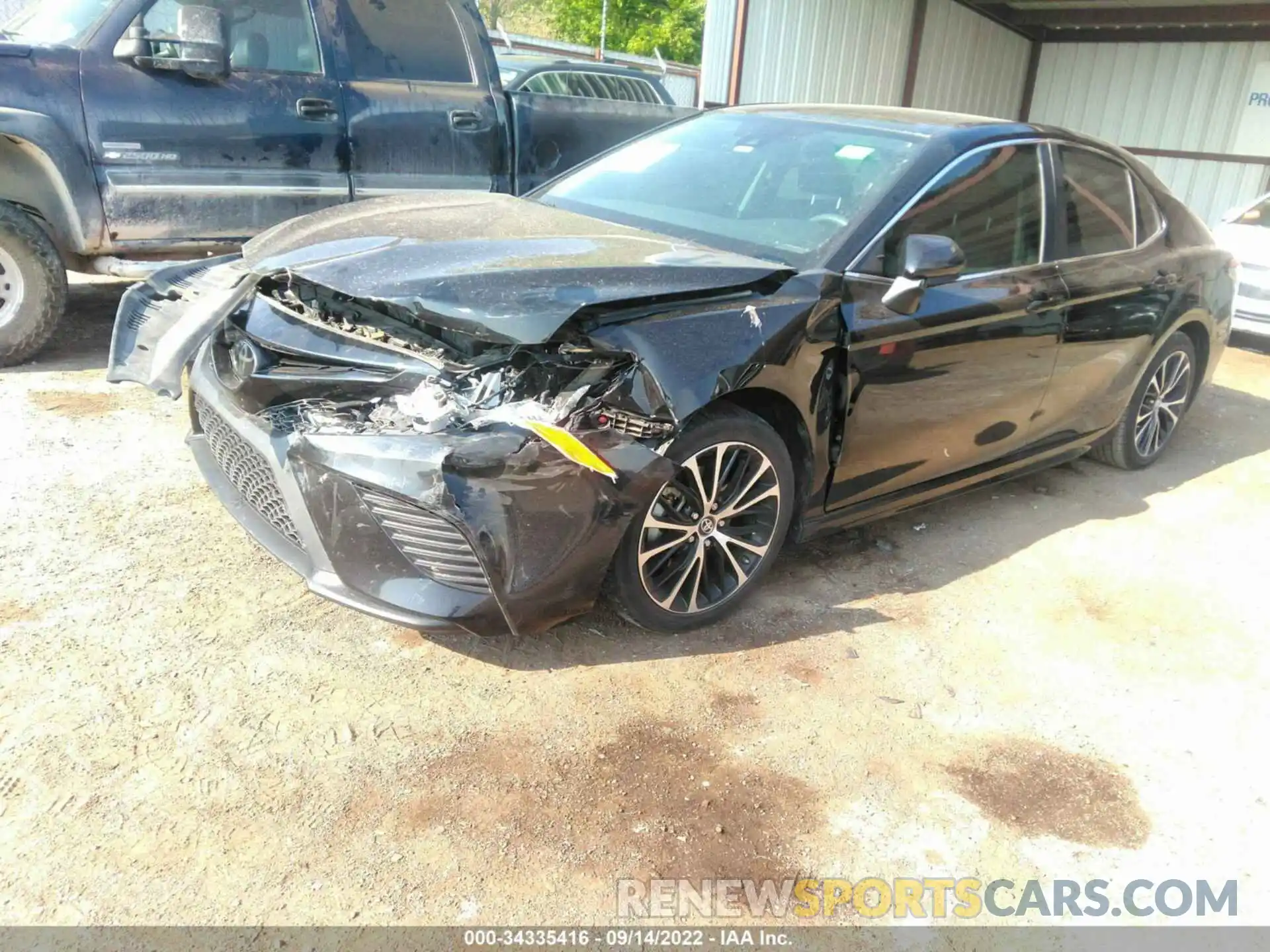 2 Photograph of a damaged car 4T1B11HK9KU168941 TOYOTA CAMRY 2019