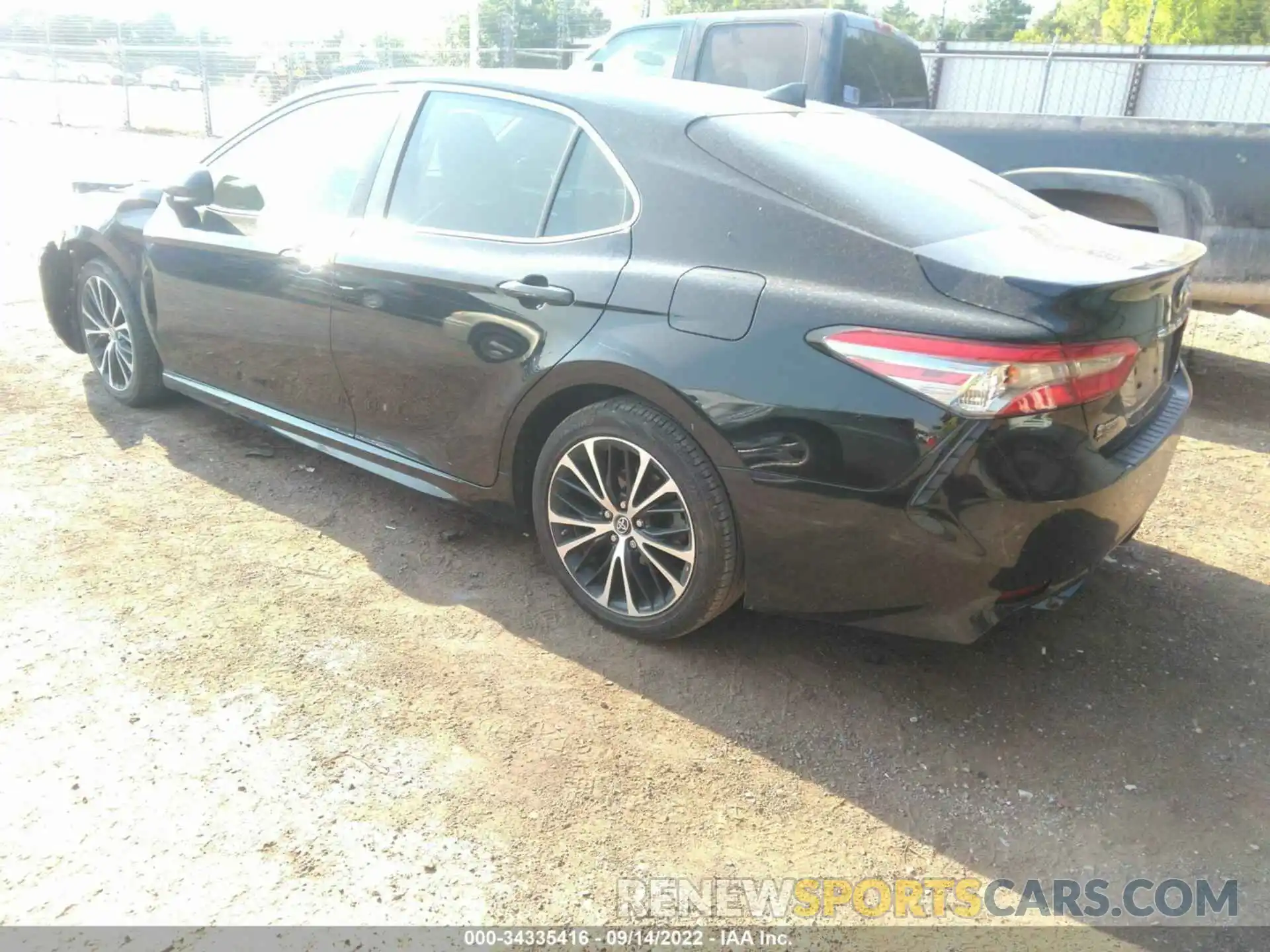 3 Photograph of a damaged car 4T1B11HK9KU168941 TOYOTA CAMRY 2019