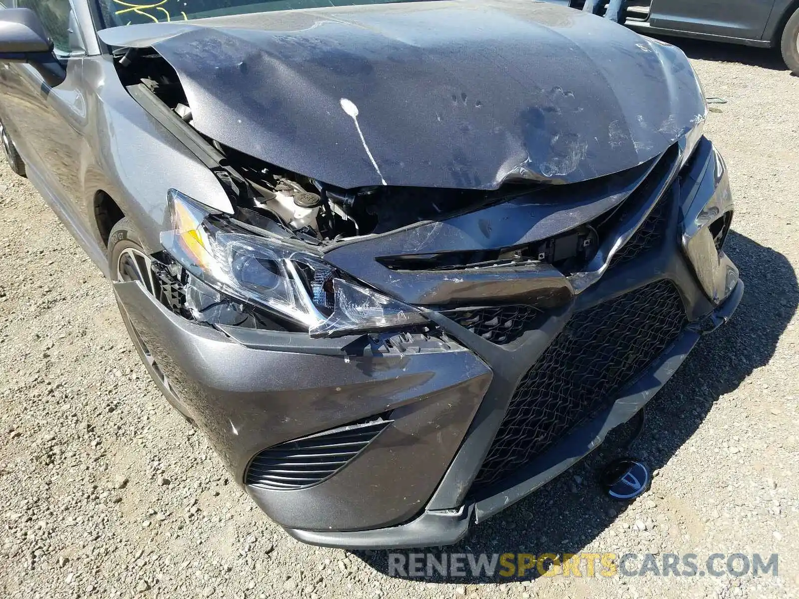 9 Photograph of a damaged car 4T1B11HK9KU169670 TOYOTA CAMRY 2019