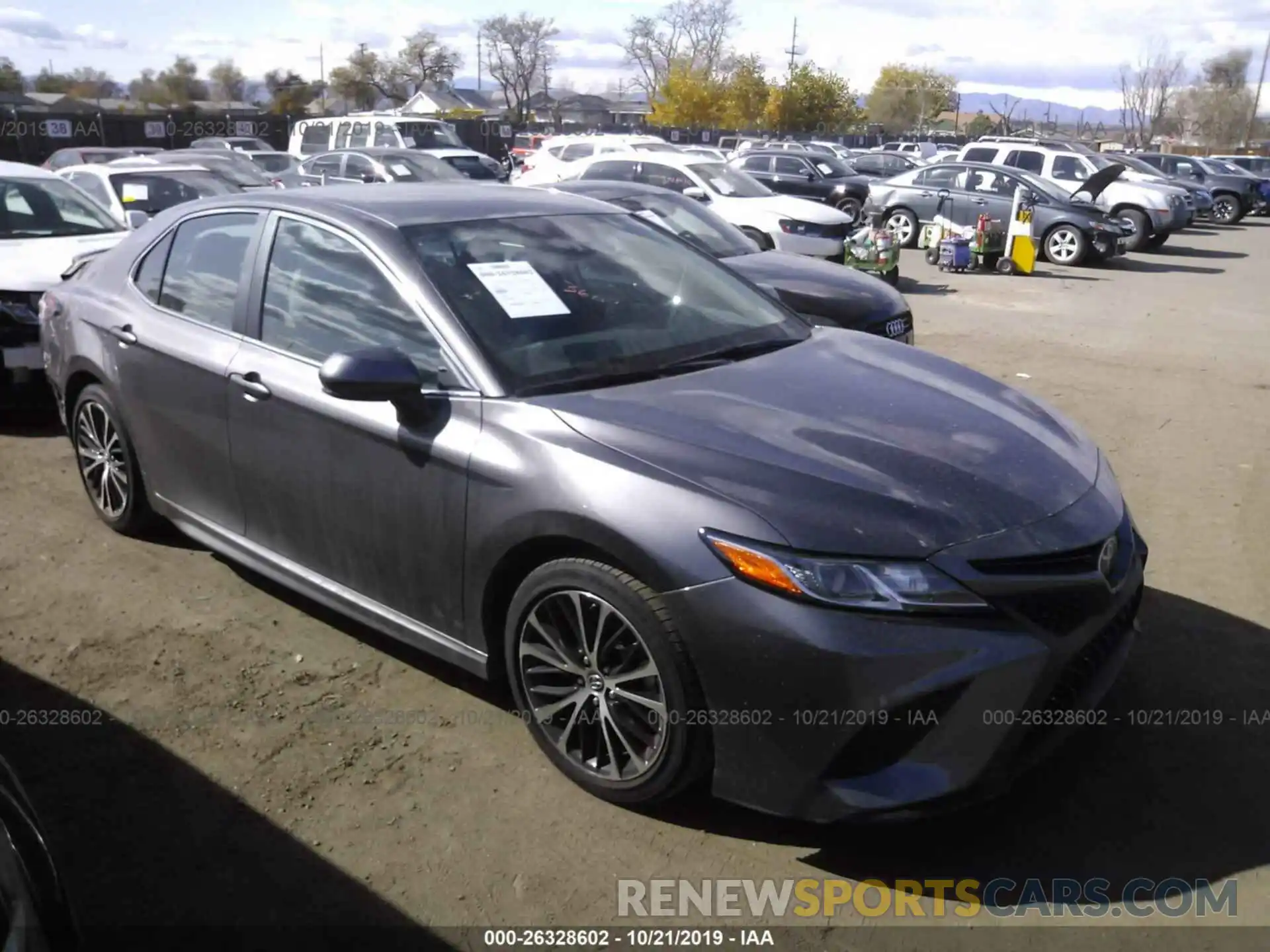 1 Photograph of a damaged car 4T1B11HK9KU176151 TOYOTA CAMRY 2019