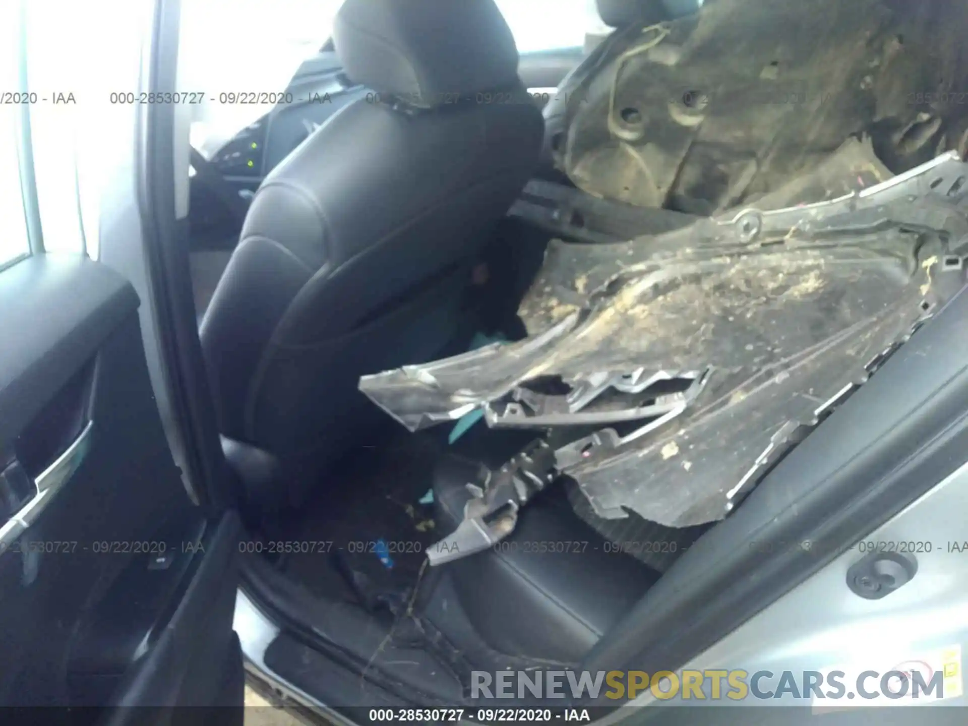 8 Photograph of a damaged car 4T1B11HK9KU176912 TOYOTA CAMRY 2019