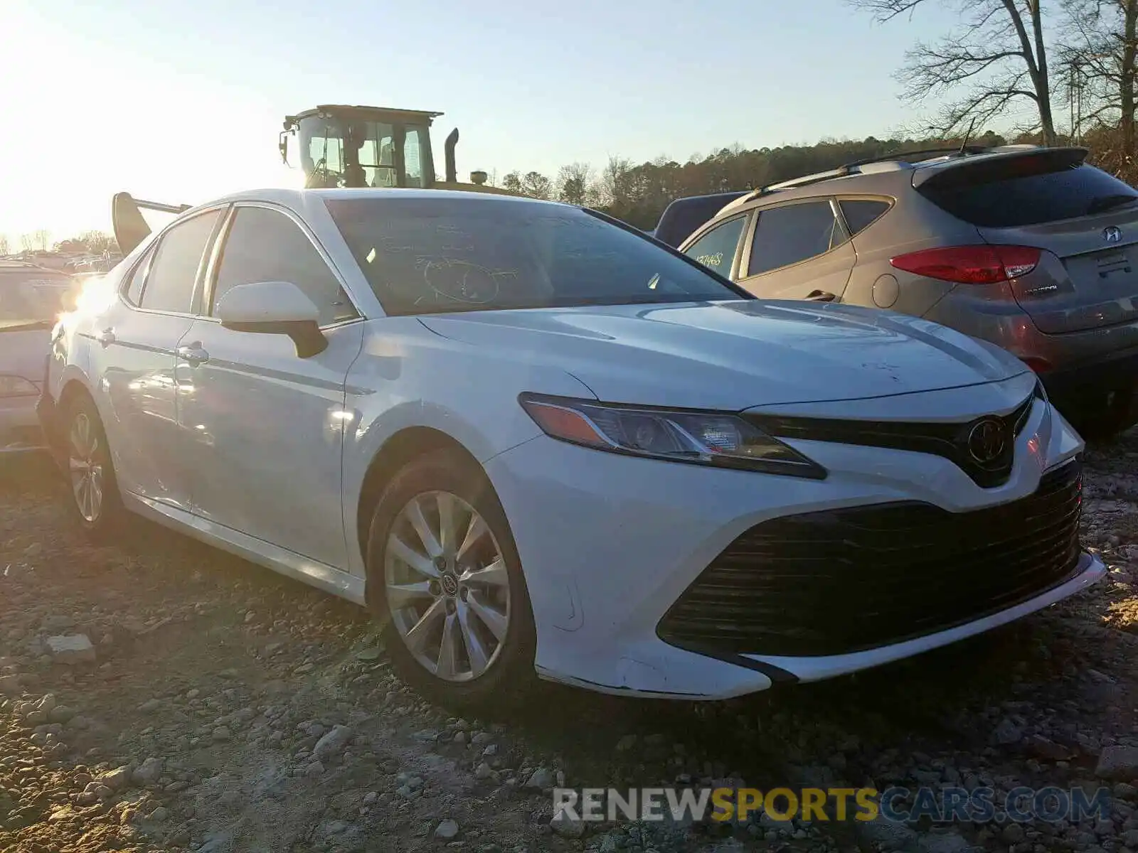 1 Photograph of a damaged car 4T1B11HK9KU179972 TOYOTA CAMRY 2019