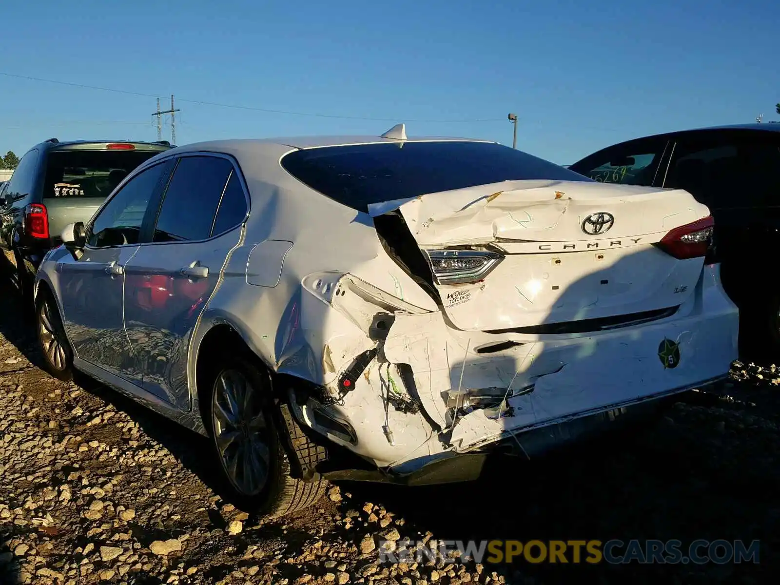 3 Photograph of a damaged car 4T1B11HK9KU179972 TOYOTA CAMRY 2019