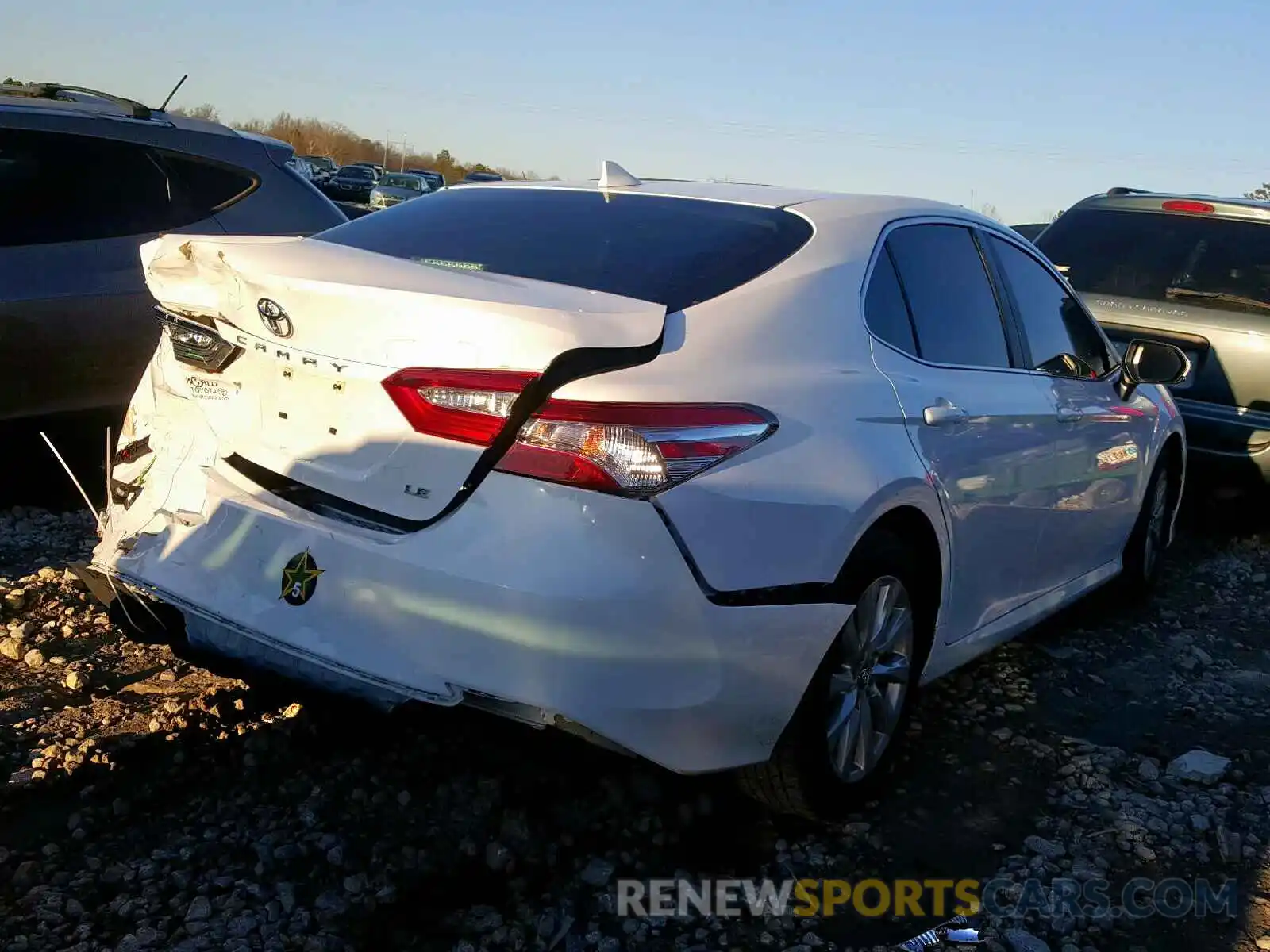 4 Photograph of a damaged car 4T1B11HK9KU179972 TOYOTA CAMRY 2019