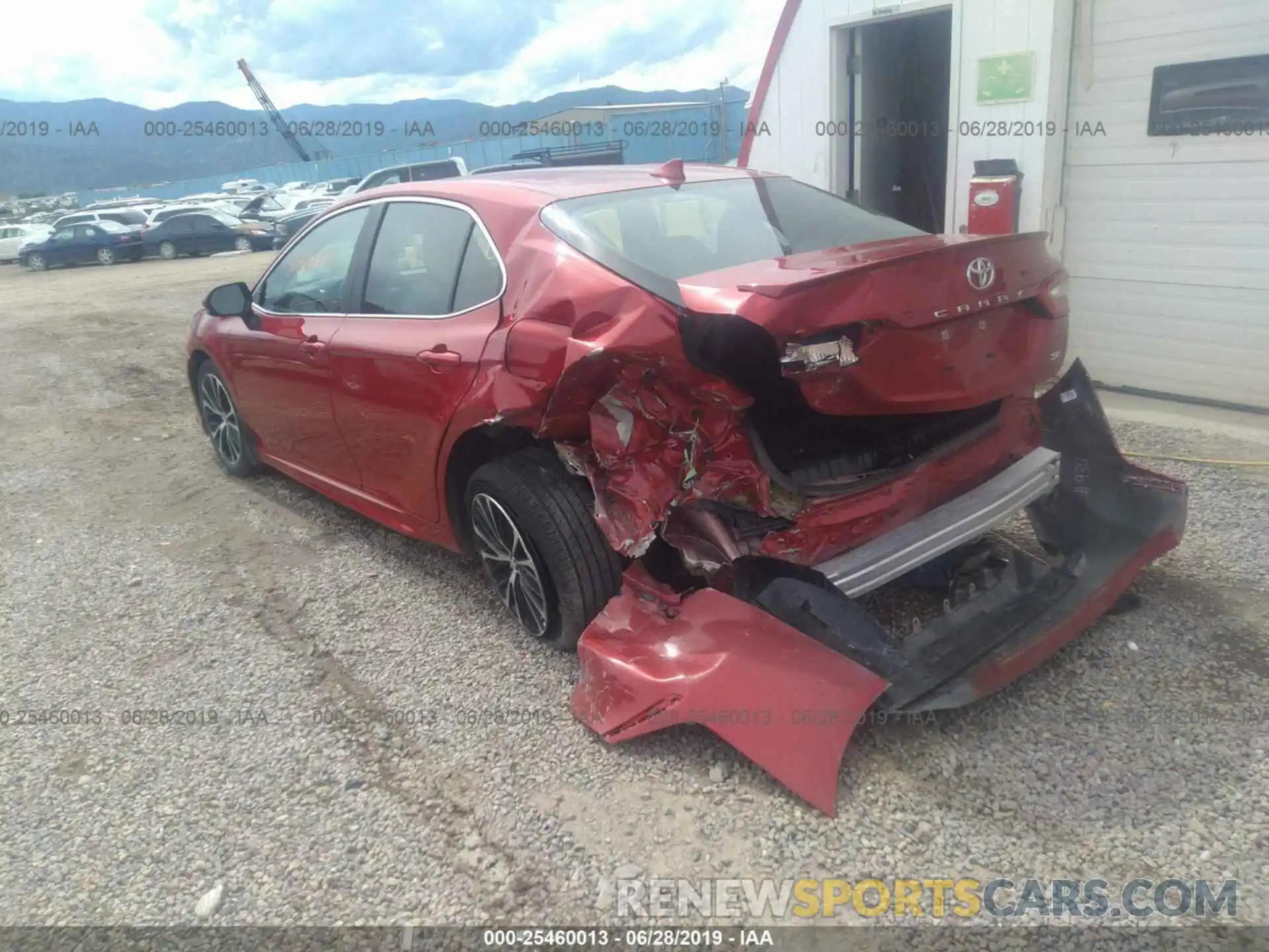 3 Photograph of a damaged car 4T1B11HK9KU180300 TOYOTA CAMRY 2019