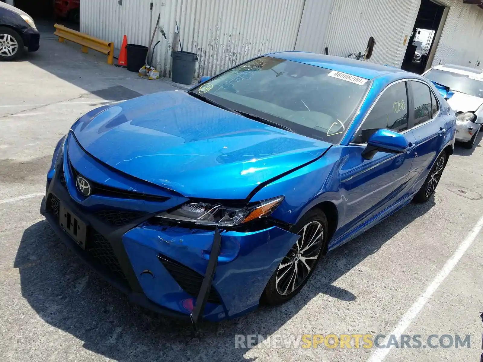 2 Photograph of a damaged car 4T1B11HK9KU181690 TOYOTA CAMRY 2019