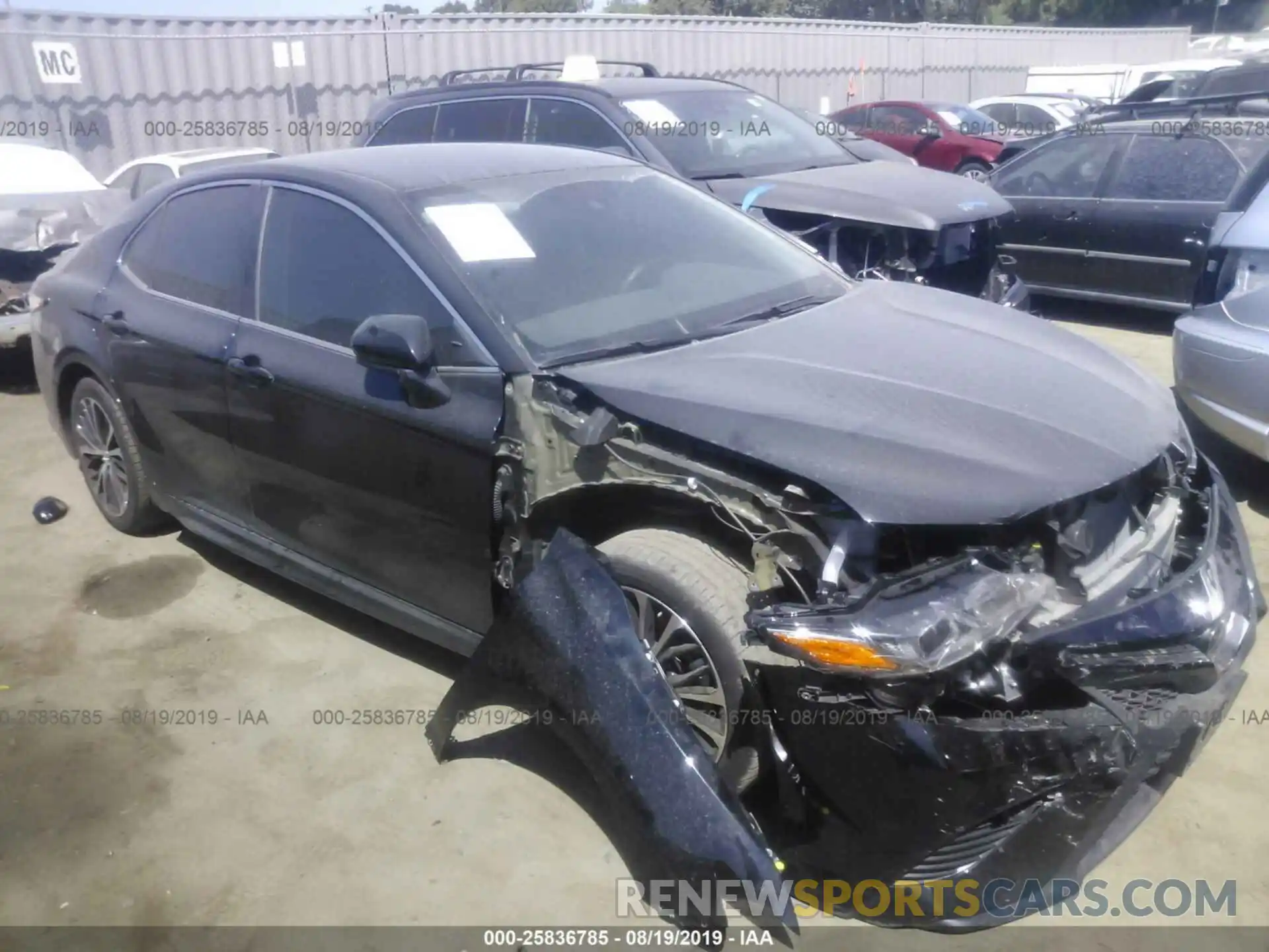 1 Photograph of a damaged car 4T1B11HK9KU182385 TOYOTA CAMRY 2019