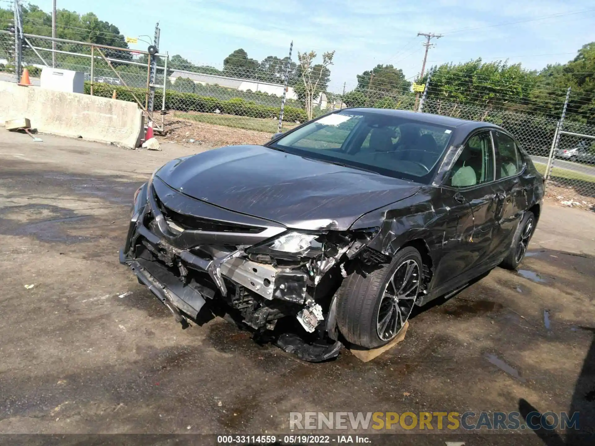 2 Photograph of a damaged car 4T1B11HK9KU182399 TOYOTA CAMRY 2019