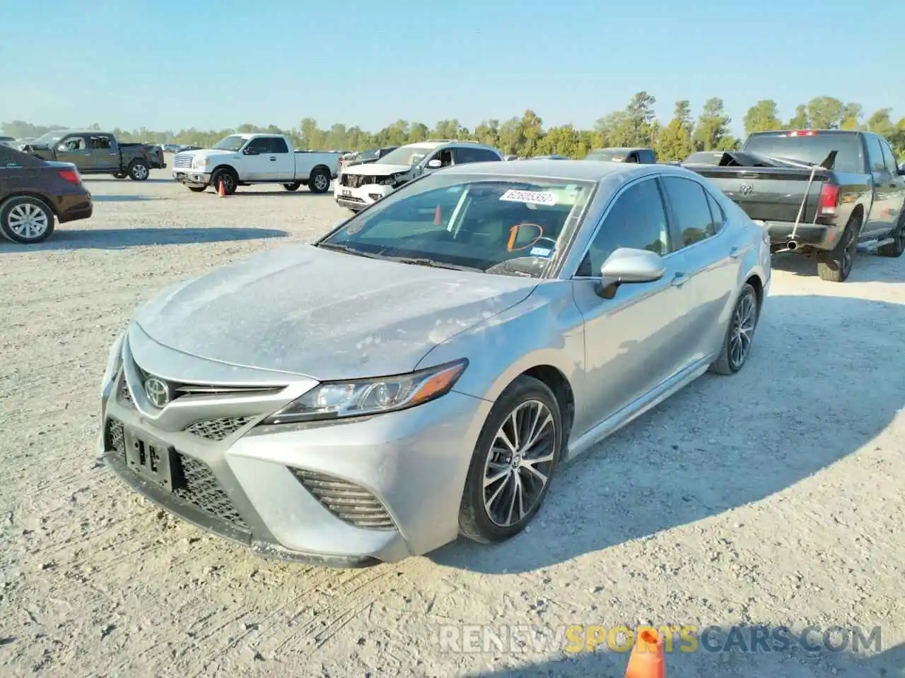 2 Фотография поврежденного автомобиля 4T1B11HK9KU185190 TOYOTA CAMRY 2019