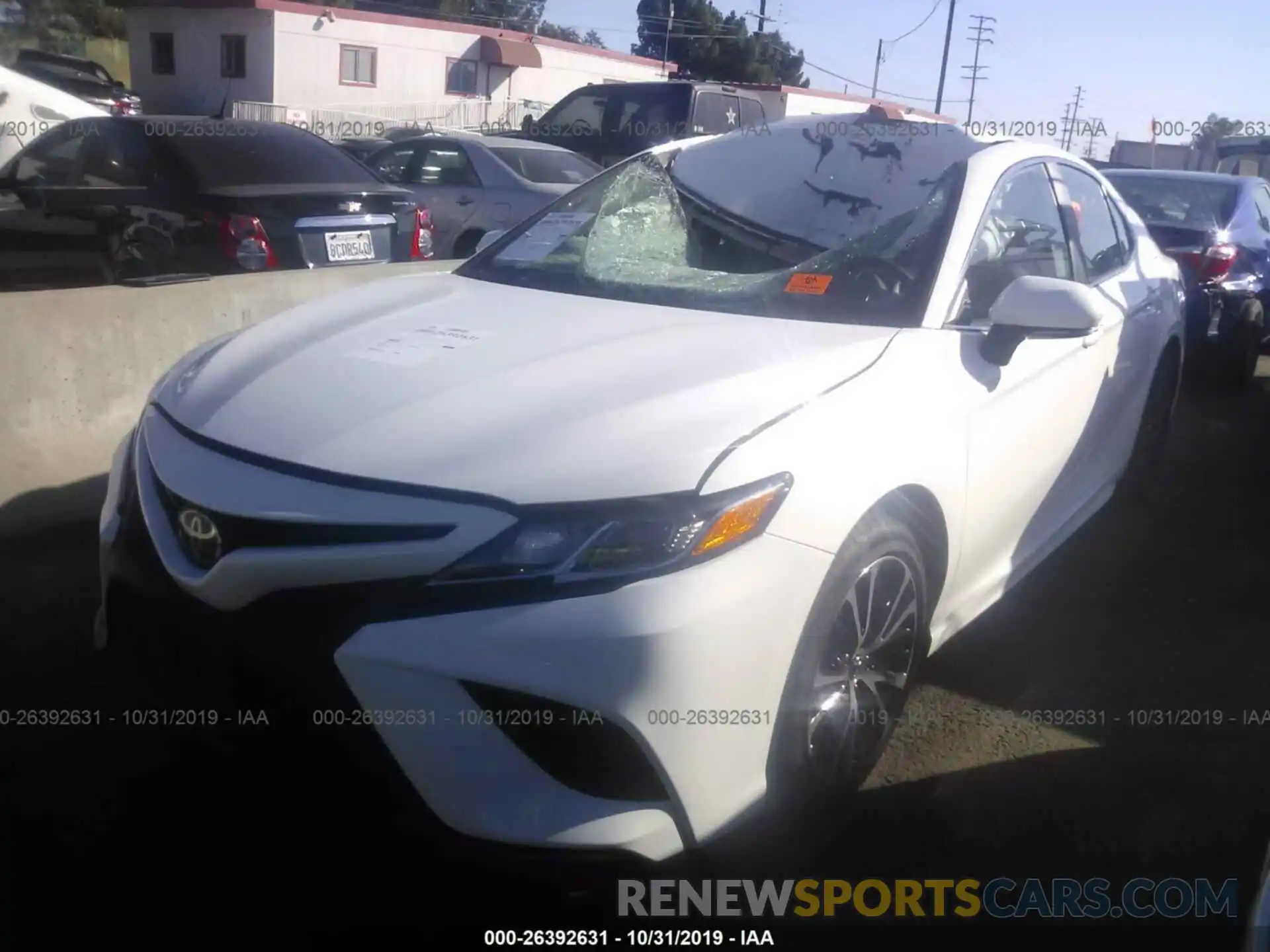 2 Photograph of a damaged car 4T1B11HK9KU186999 TOYOTA CAMRY 2019