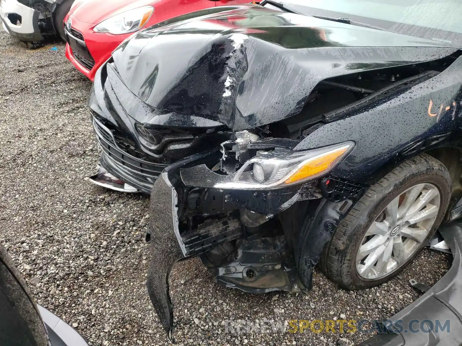 9 Photograph of a damaged car 4T1B11HK9KU187070 TOYOTA CAMRY 2019