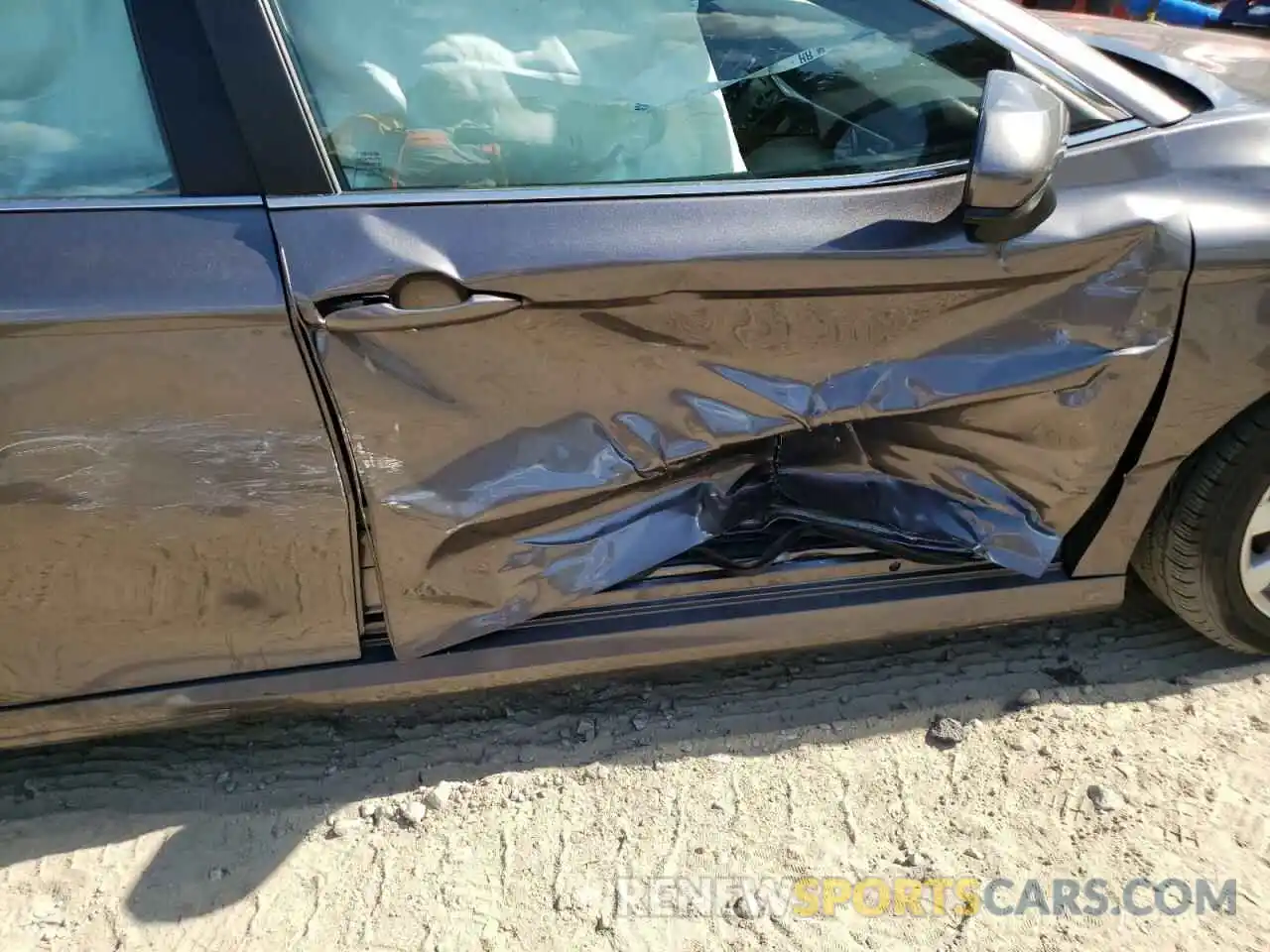 9 Photograph of a damaged car 4T1B11HK9KU187649 TOYOTA CAMRY 2019