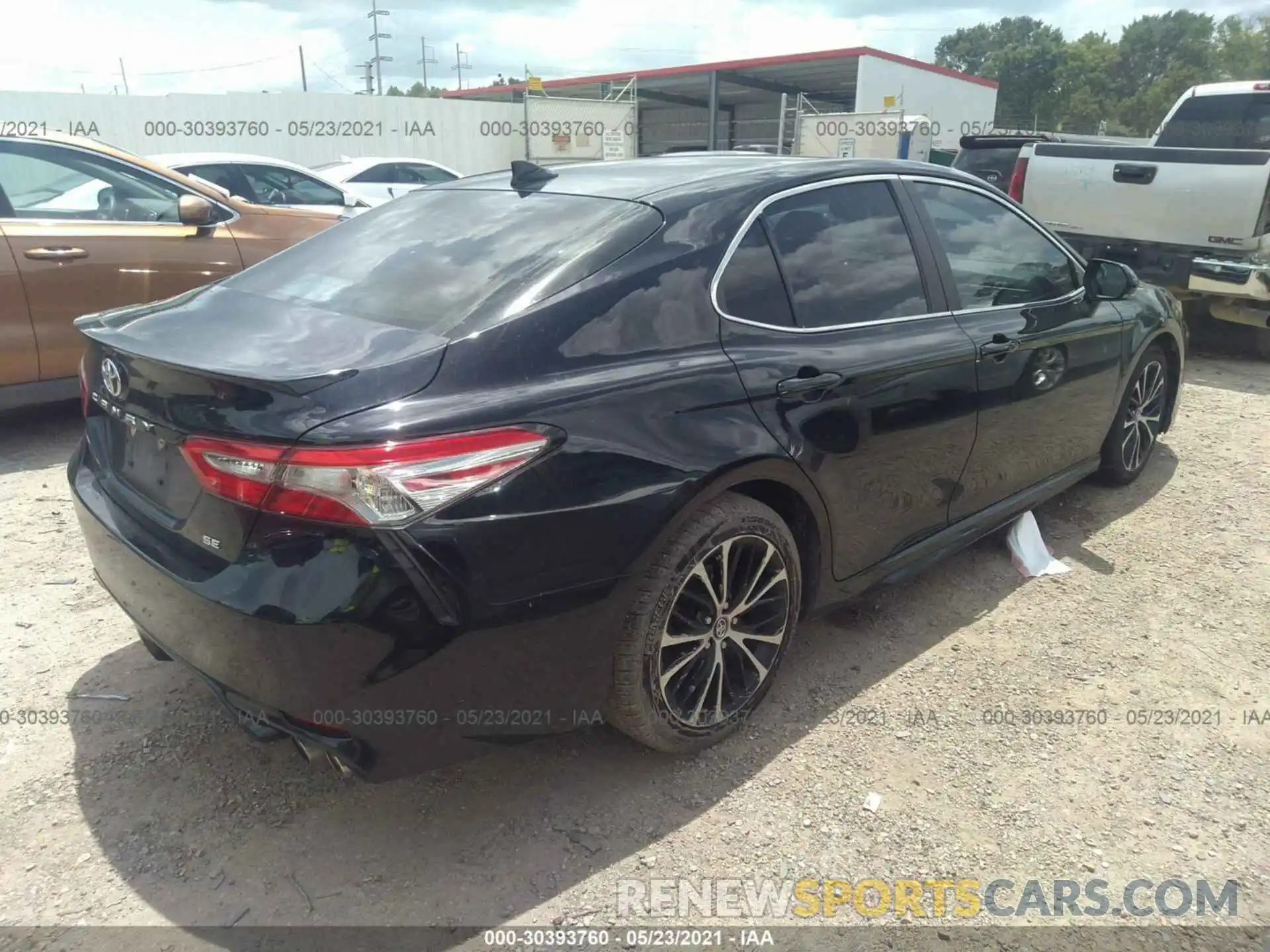 4 Photograph of a damaged car 4T1B11HK9KU188459 TOYOTA CAMRY 2019