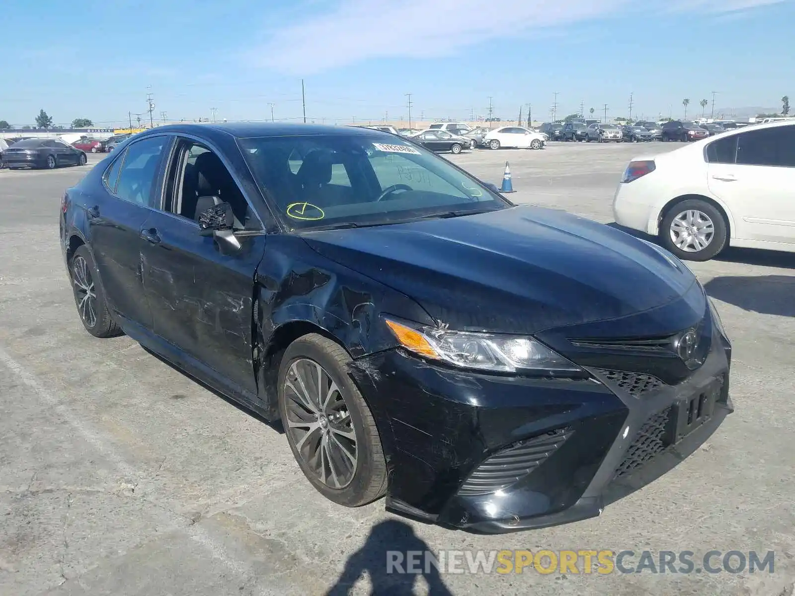 1 Photograph of a damaged car 4T1B11HK9KU188803 TOYOTA CAMRY 2019