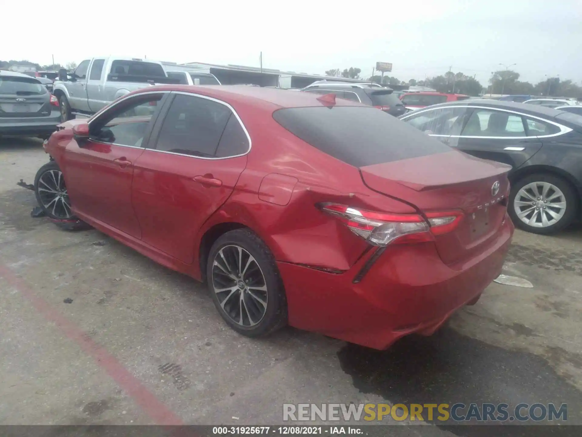 3 Photograph of a damaged car 4T1B11HK9KU189501 TOYOTA CAMRY 2019