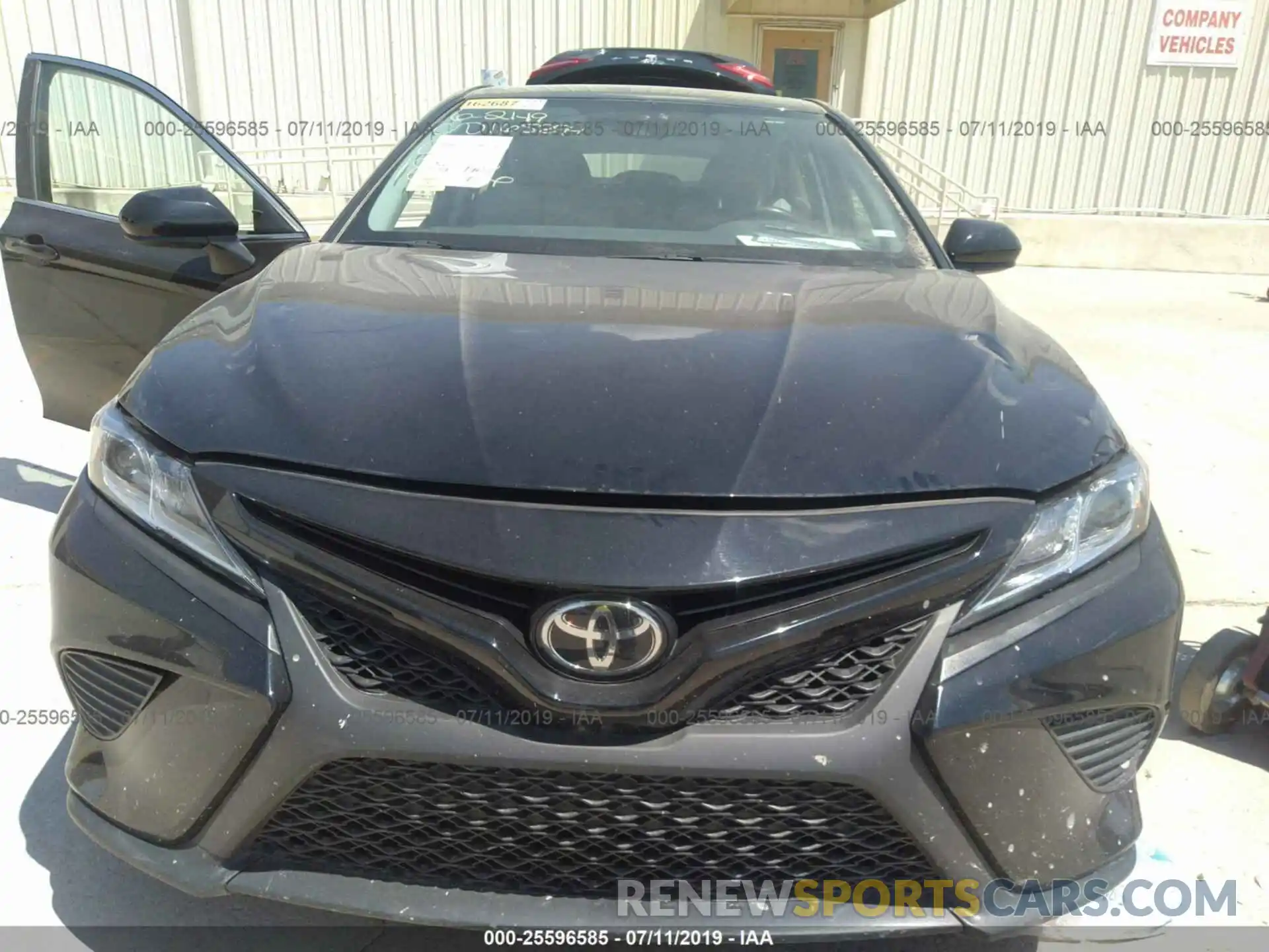 6 Photograph of a damaged car 4T1B11HK9KU189806 TOYOTA CAMRY 2019