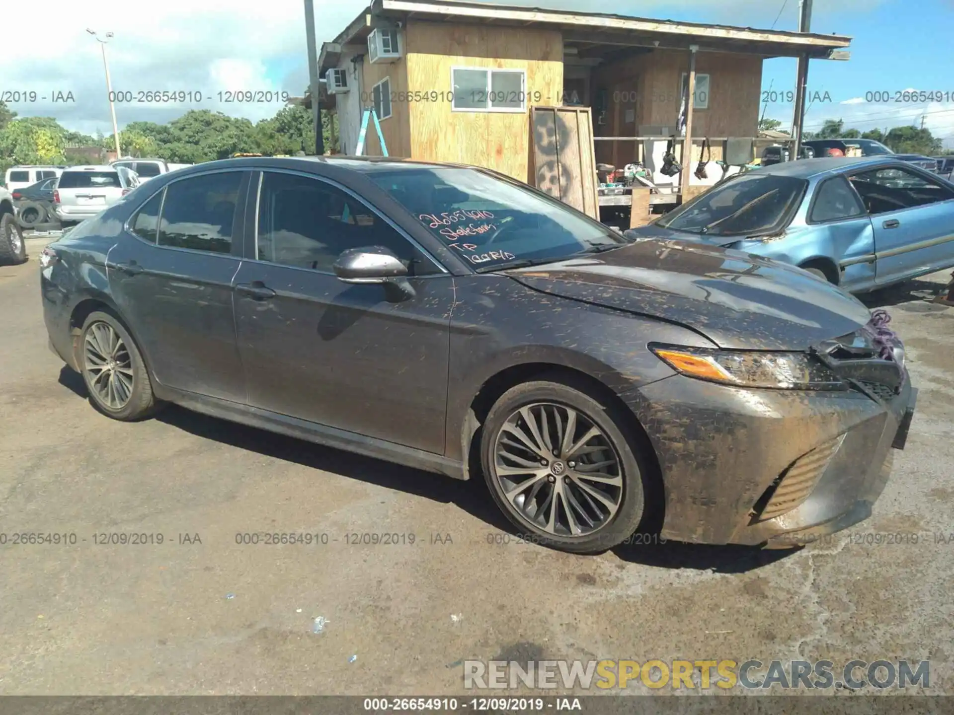 1 Photograph of a damaged car 4T1B11HK9KU190521 TOYOTA CAMRY 2019