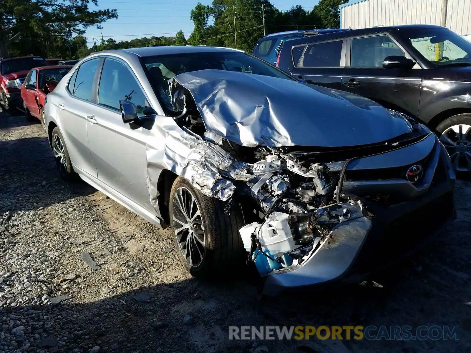 1 Photograph of a damaged car 4T1B11HK9KU193600 TOYOTA CAMRY 2019