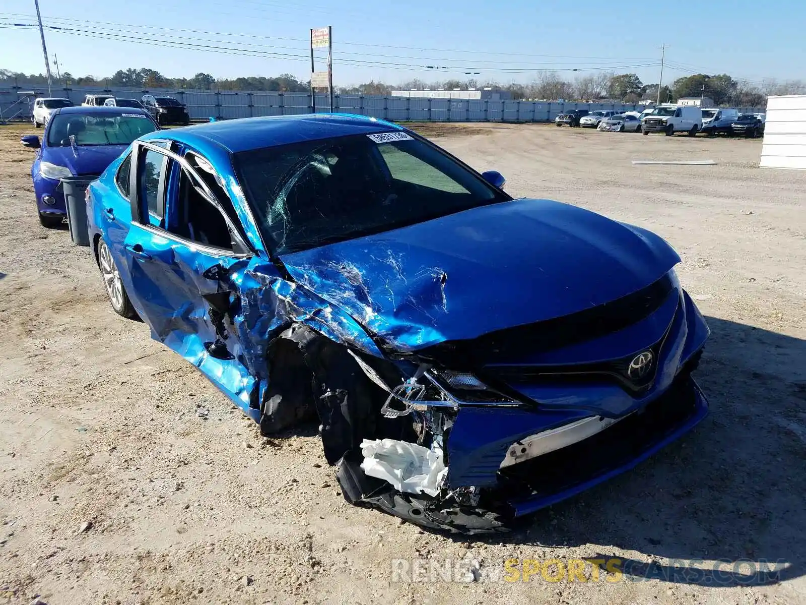 1 Photograph of a damaged car 4T1B11HK9KU194374 TOYOTA CAMRY 2019