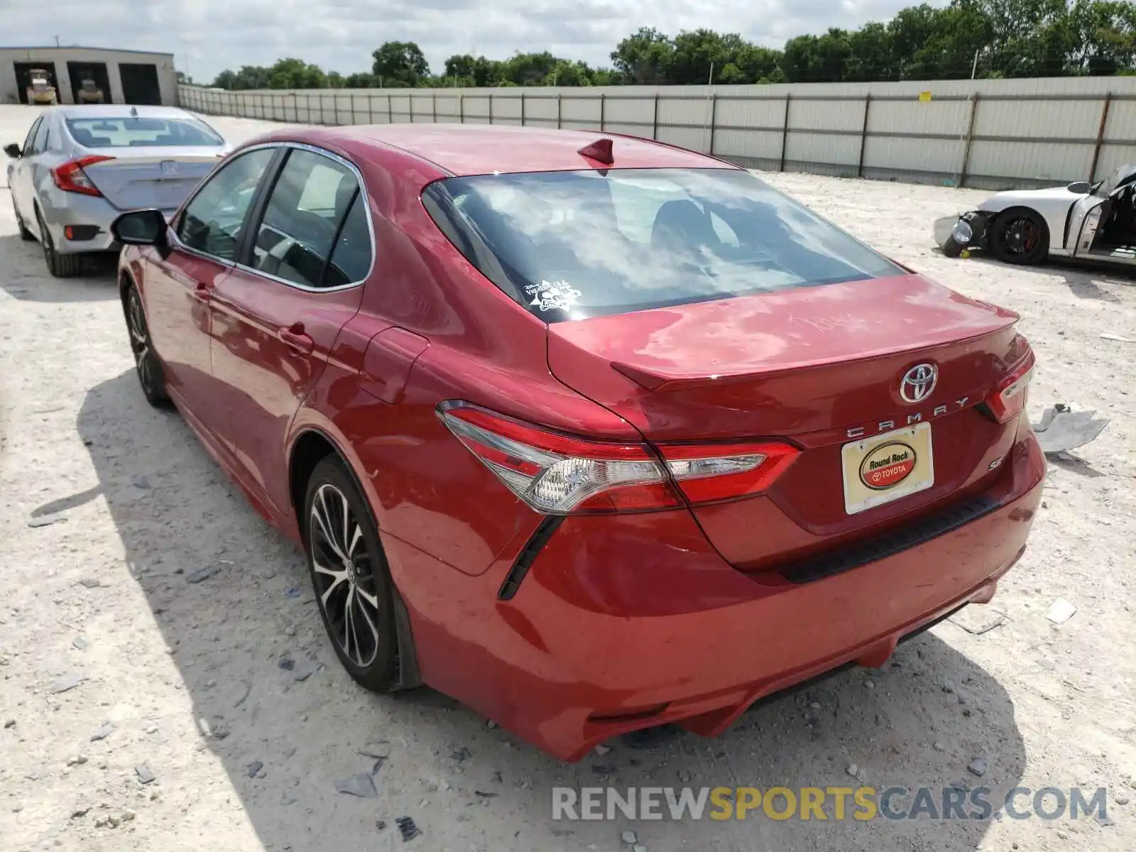 3 Photograph of a damaged car 4T1B11HK9KU194830 TOYOTA CAMRY 2019