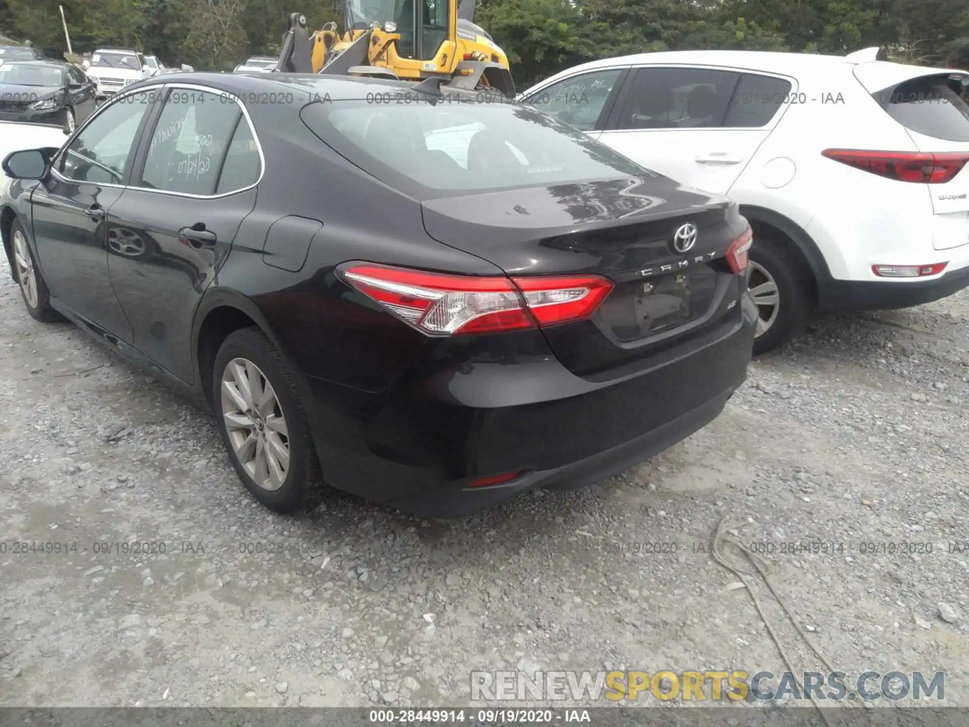 3 Photograph of a damaged car 4T1B11HK9KU195556 TOYOTA CAMRY 2019