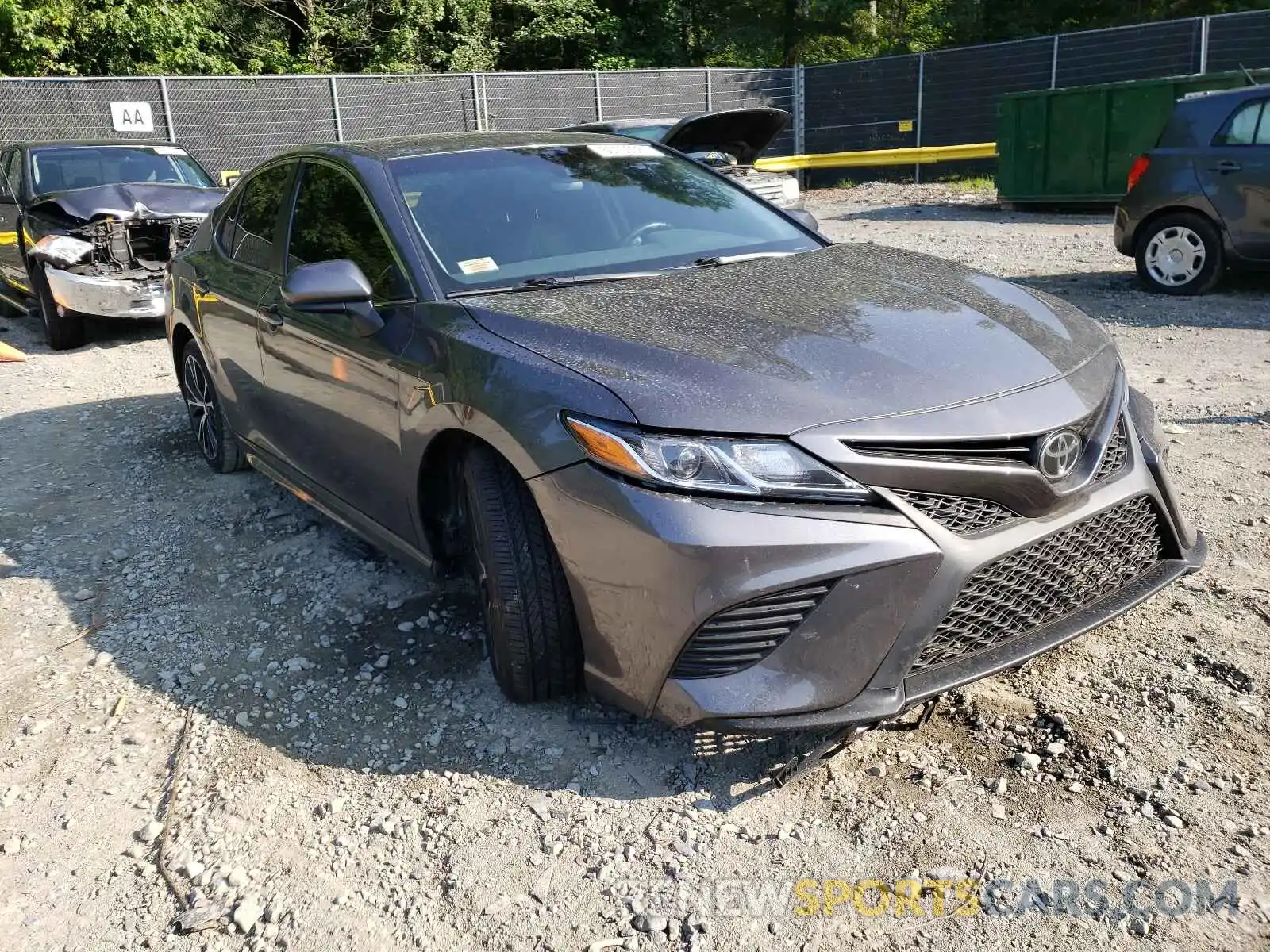 1 Photograph of a damaged car 4T1B11HK9KU196464 TOYOTA CAMRY 2019