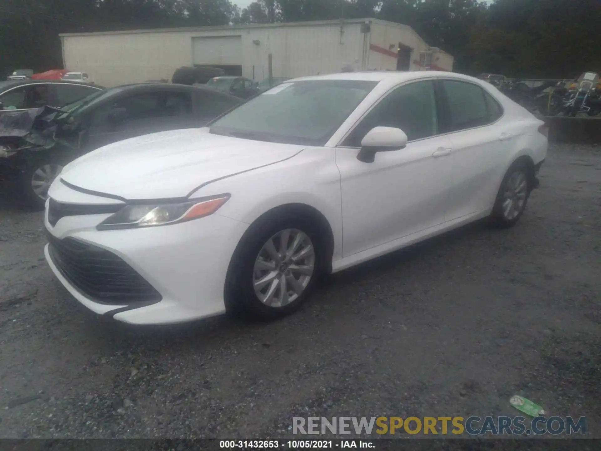 2 Photograph of a damaged car 4T1B11HK9KU196965 TOYOTA CAMRY 2019