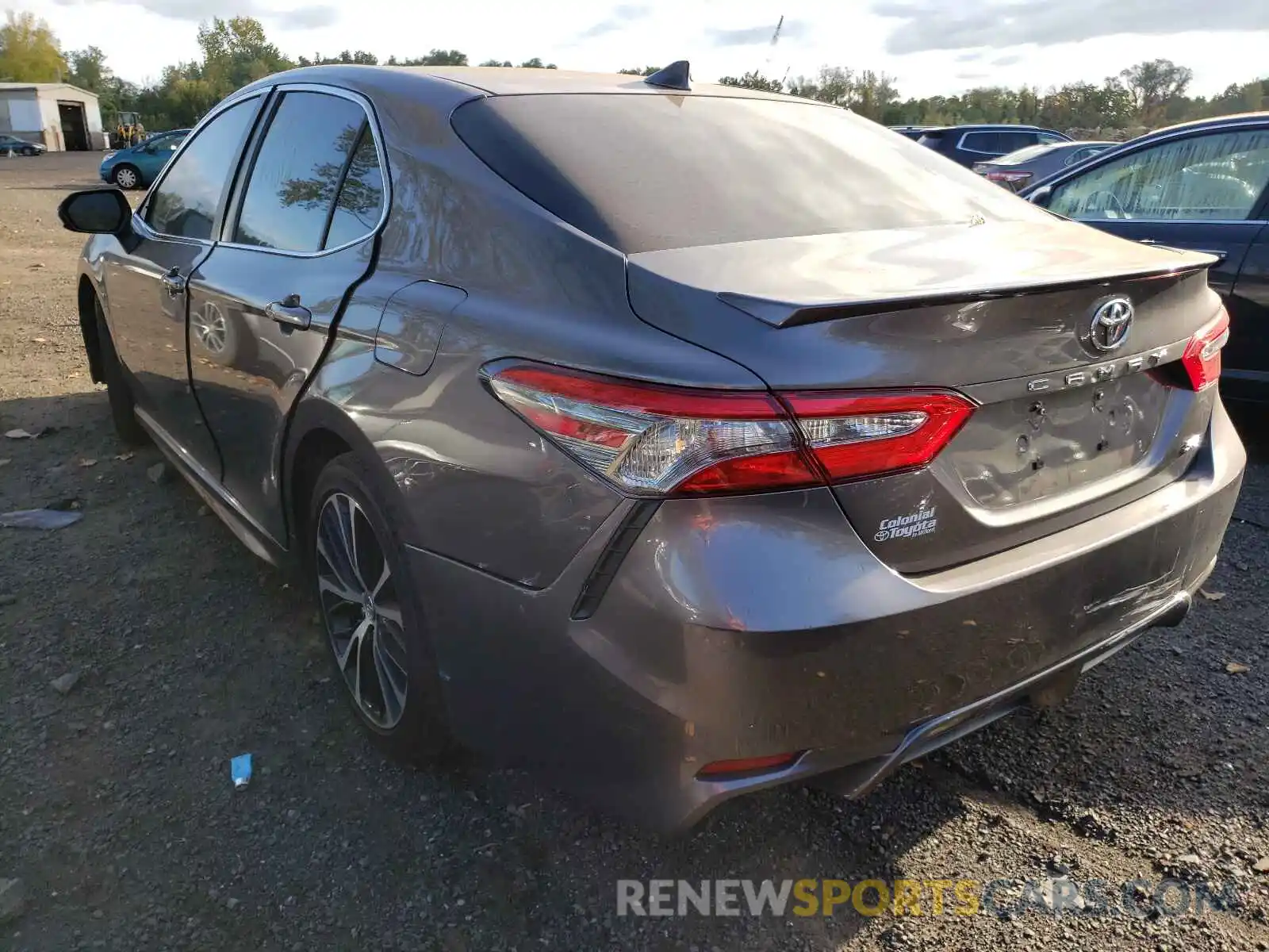 3 Photograph of a damaged car 4T1B11HK9KU197081 TOYOTA CAMRY 2019