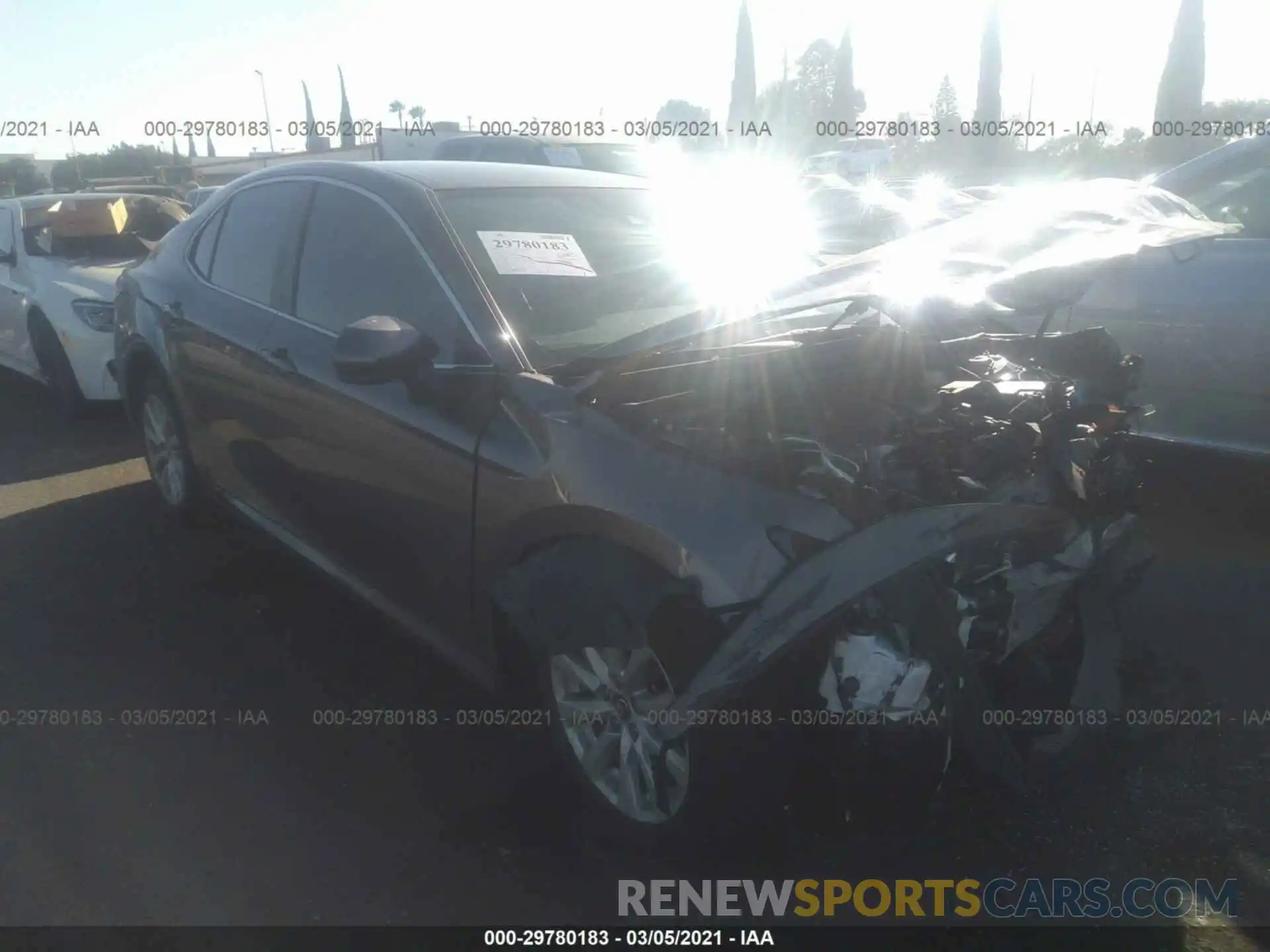 1 Photograph of a damaged car 4T1B11HK9KU198358 TOYOTA CAMRY 2019